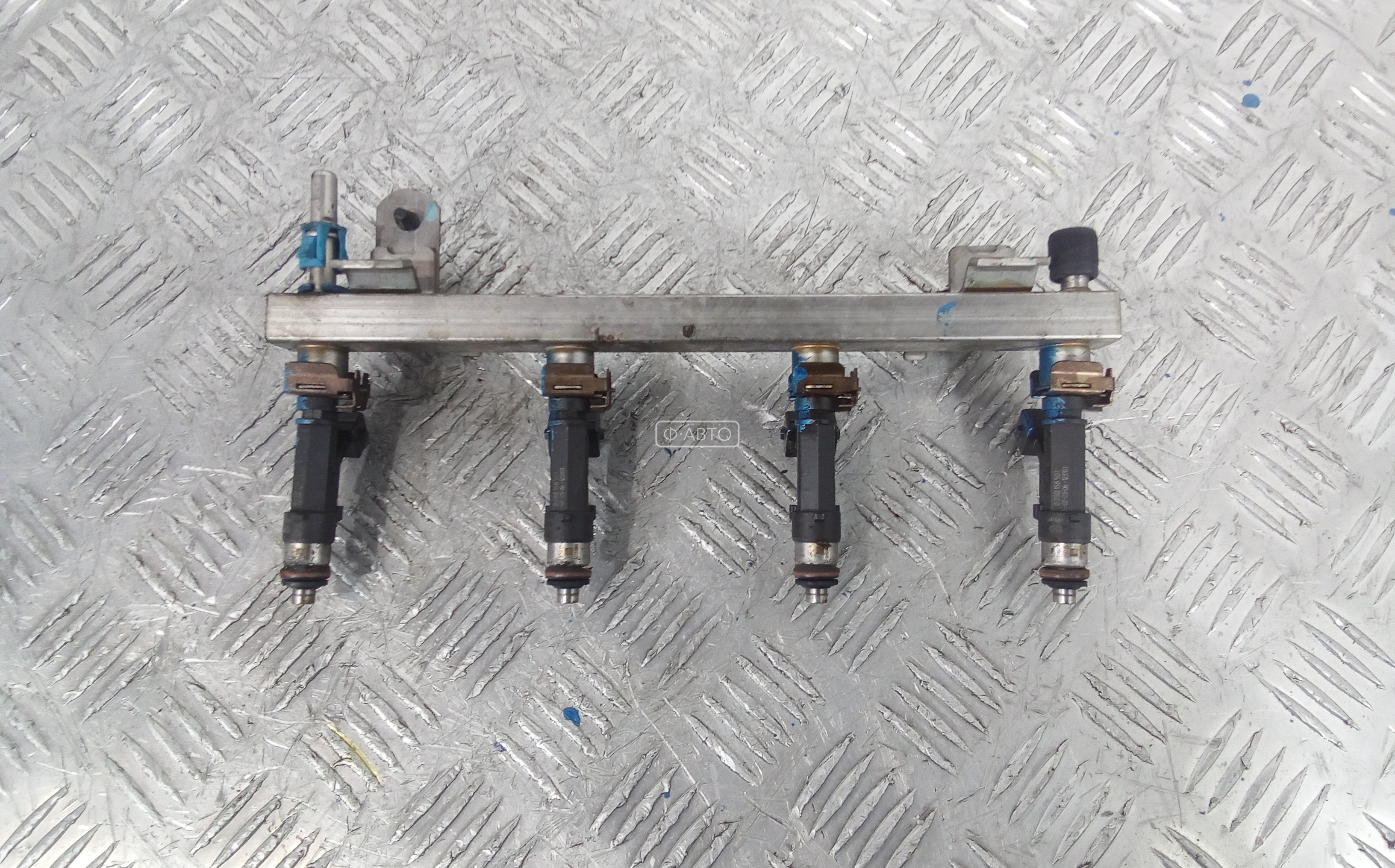 Топливная рампа бензиновая