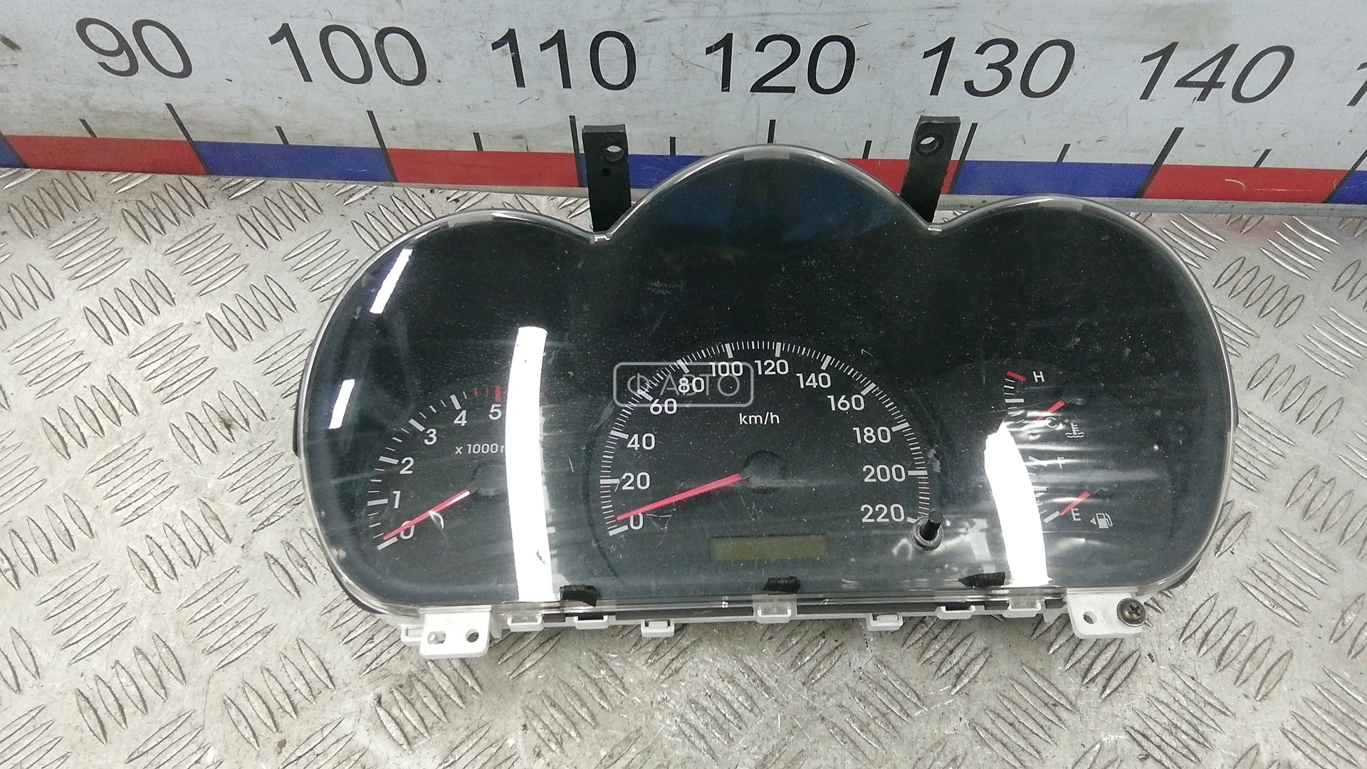 Щиток приборов