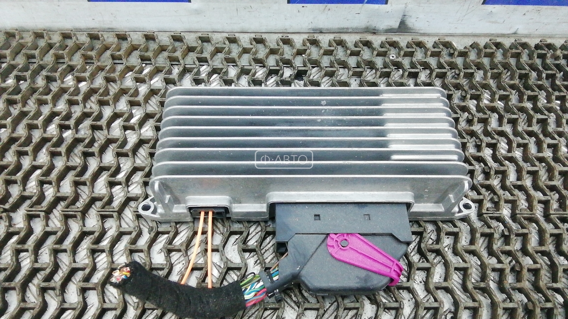 Усилитель музыки