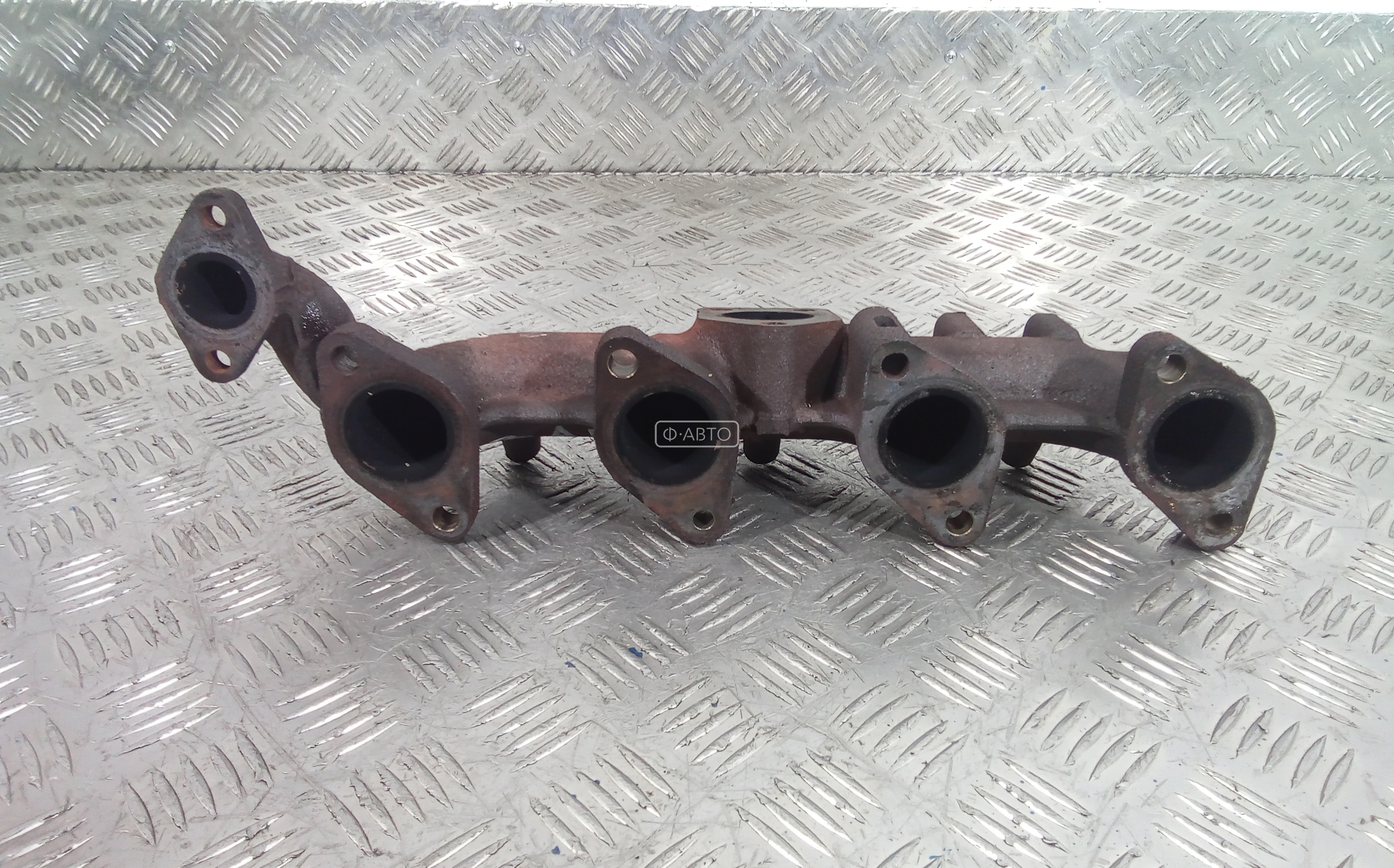 Выпускной коллектор дизельный