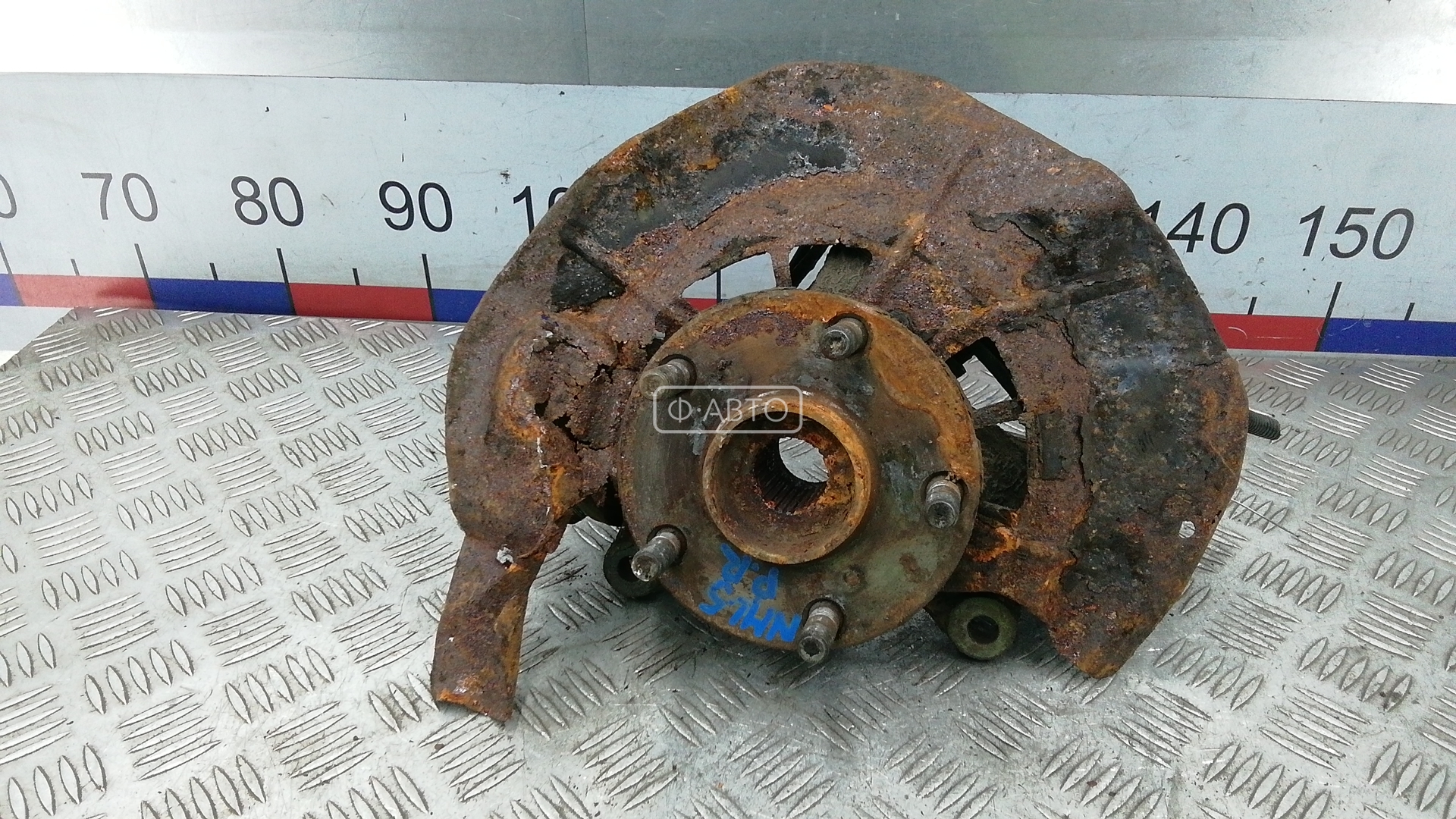 Ступица передняя правая