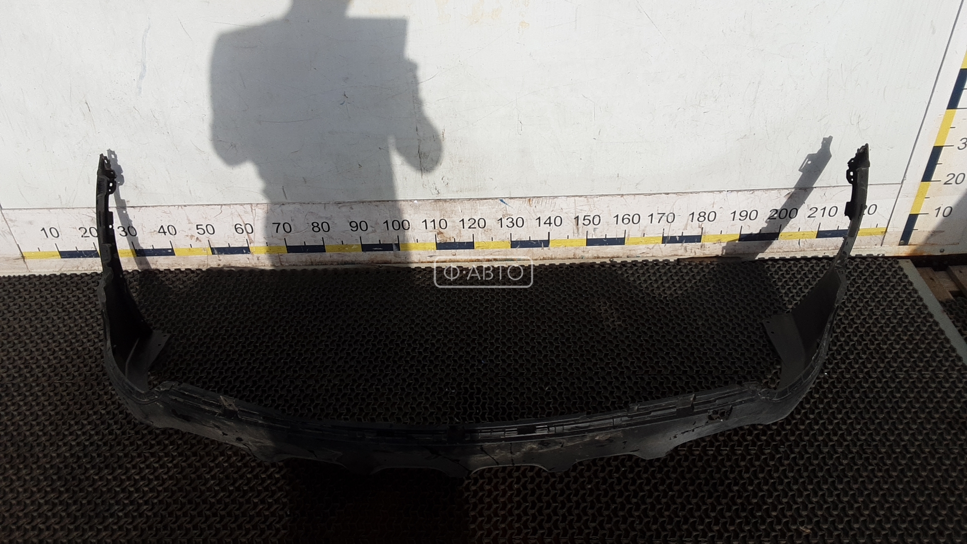 Бампер задний