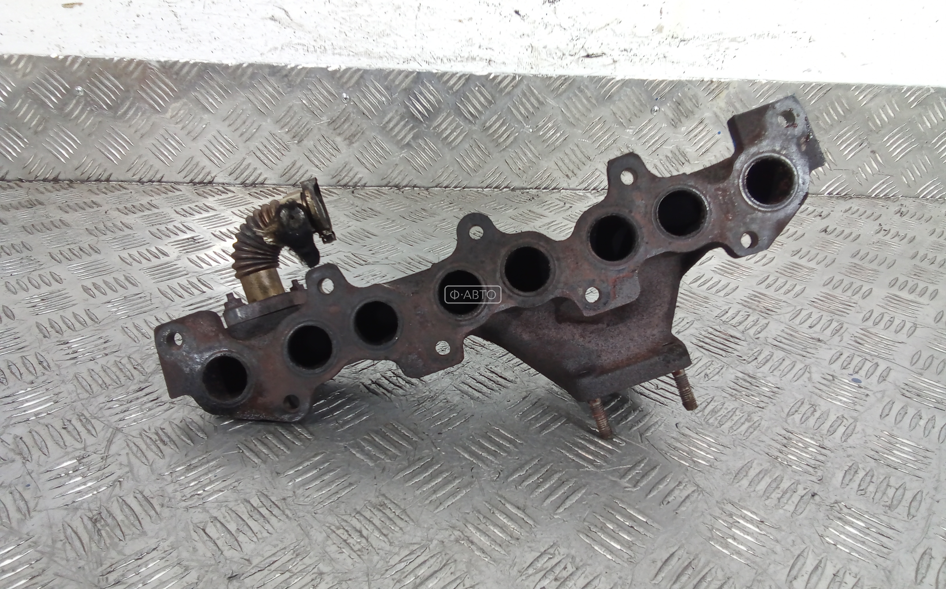 Выпускной коллектор дизельный