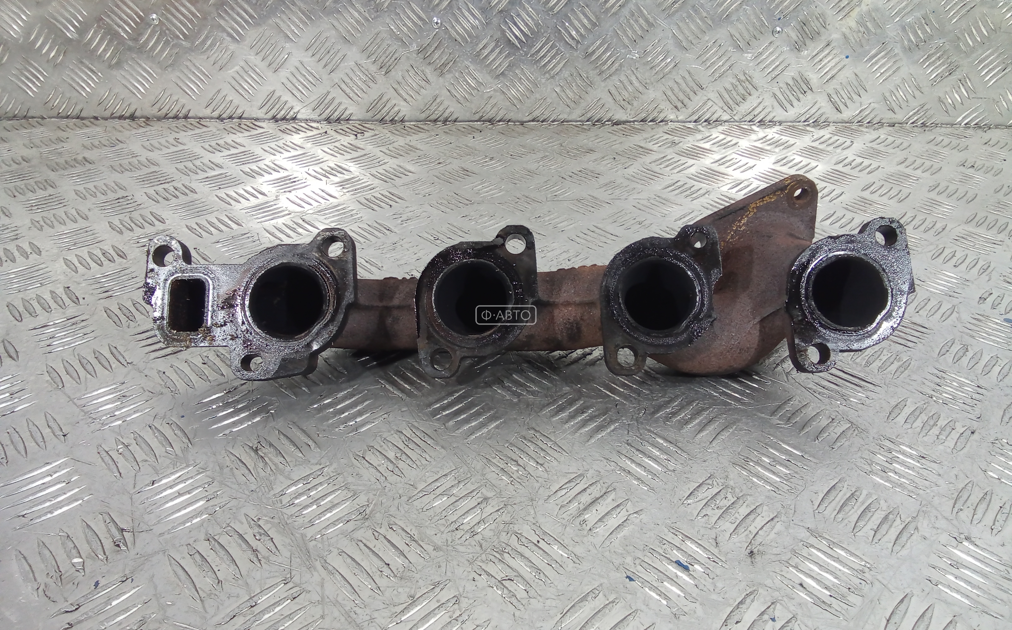 Выпускной коллектор дизельный