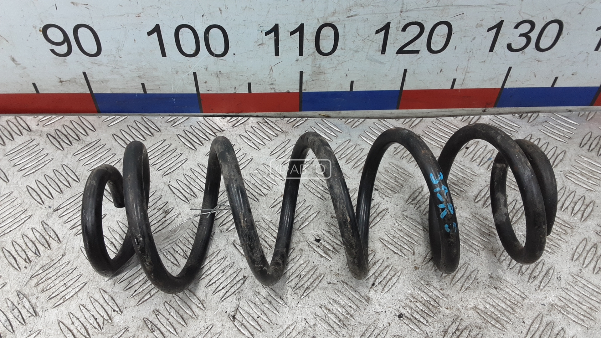 Пружина задняя