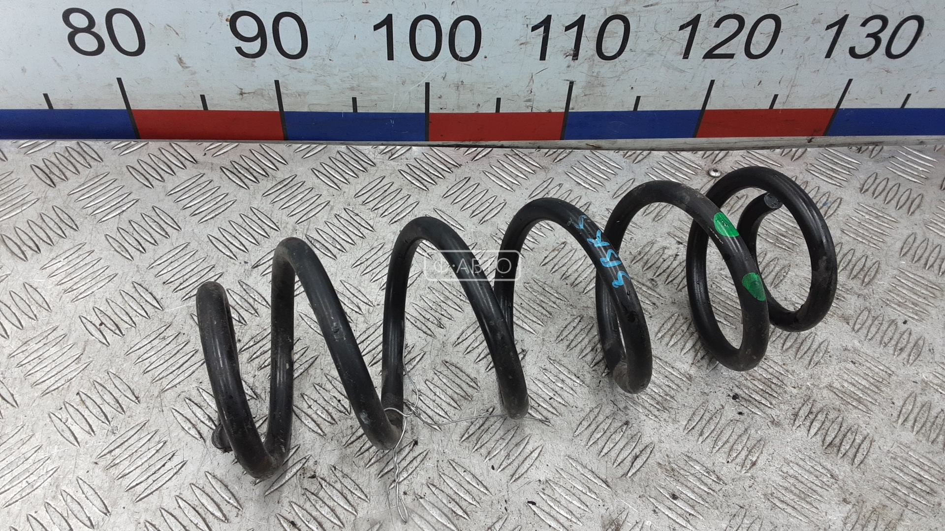 Пружина задняя