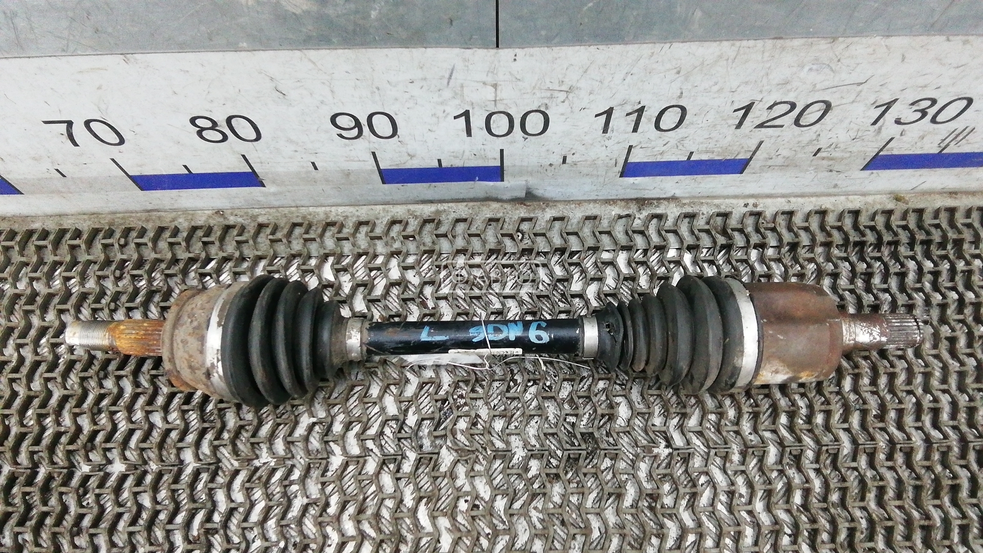 Привод передний левый