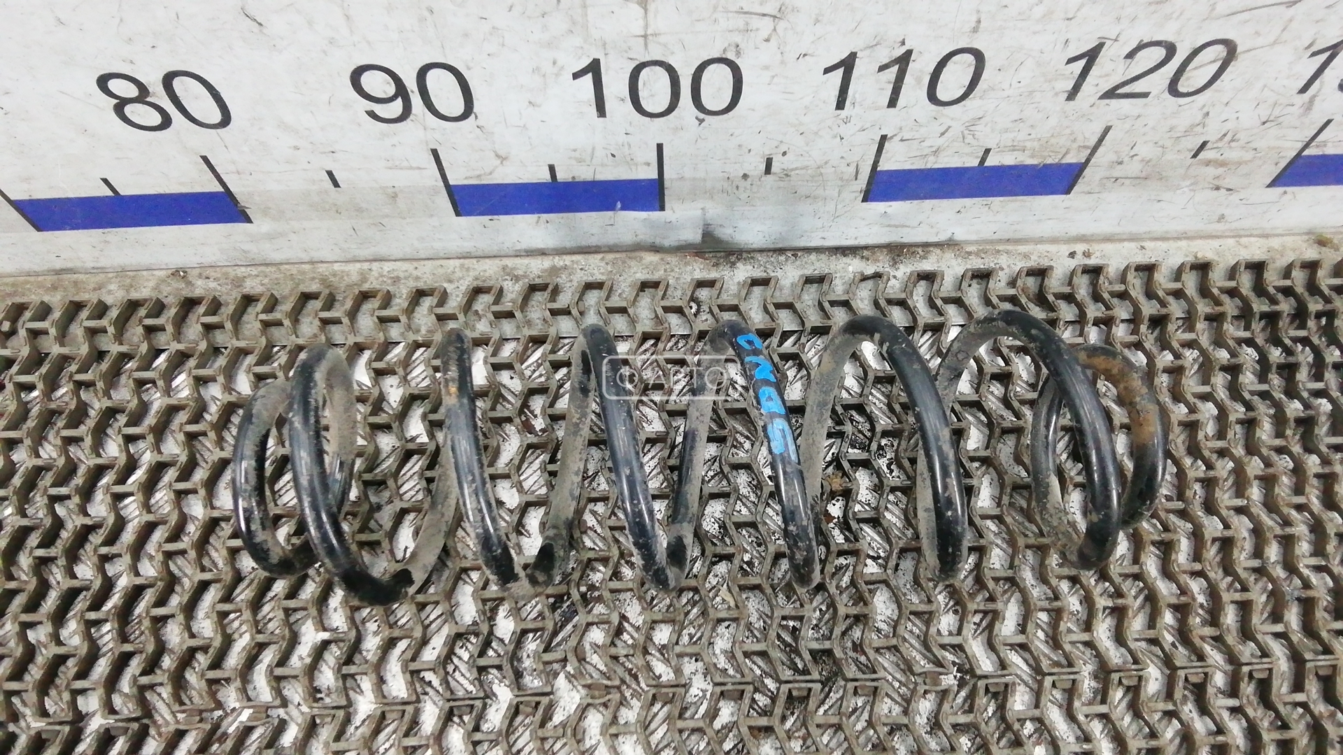 Пружина задняя