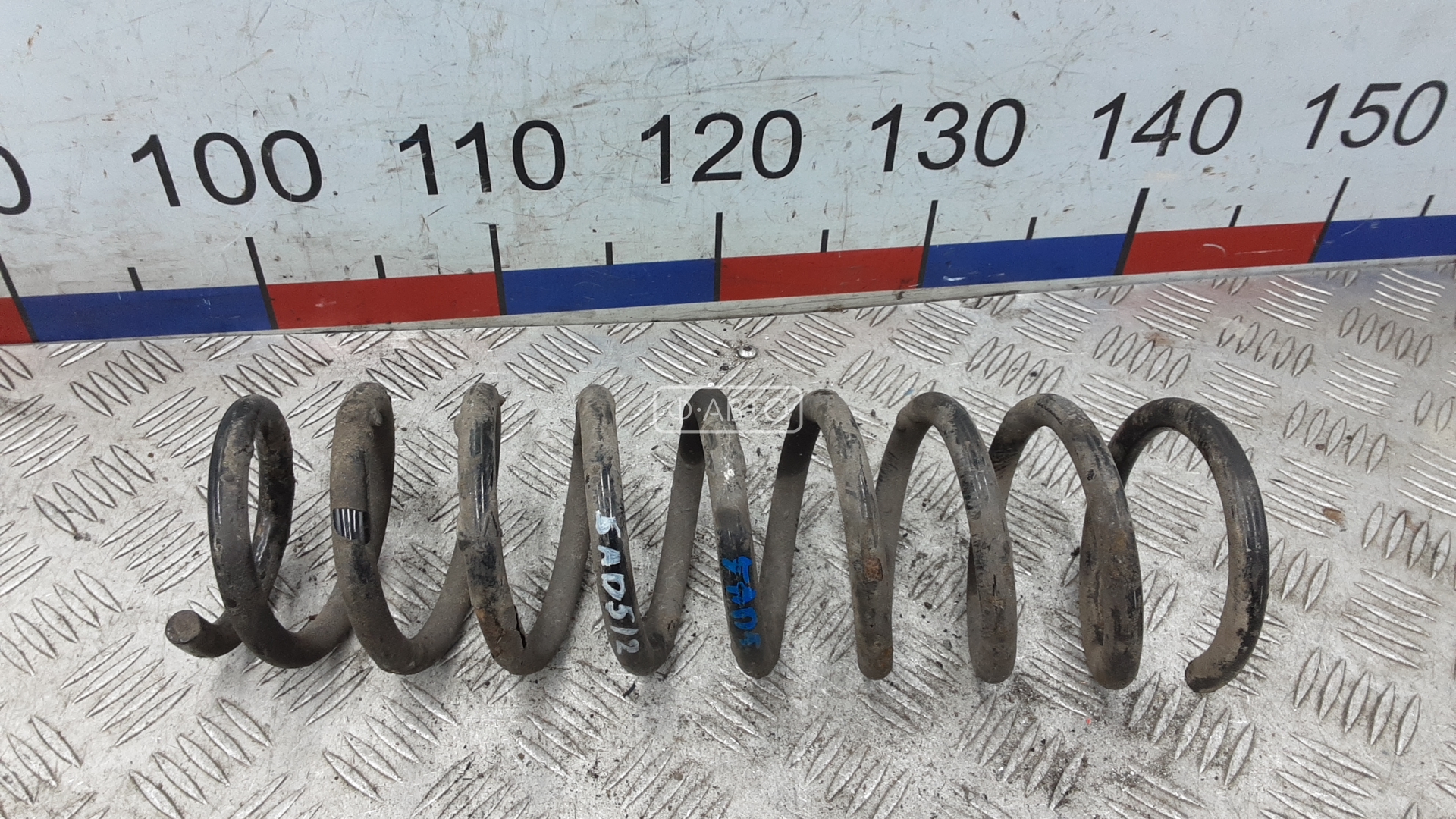 Пружина задняя