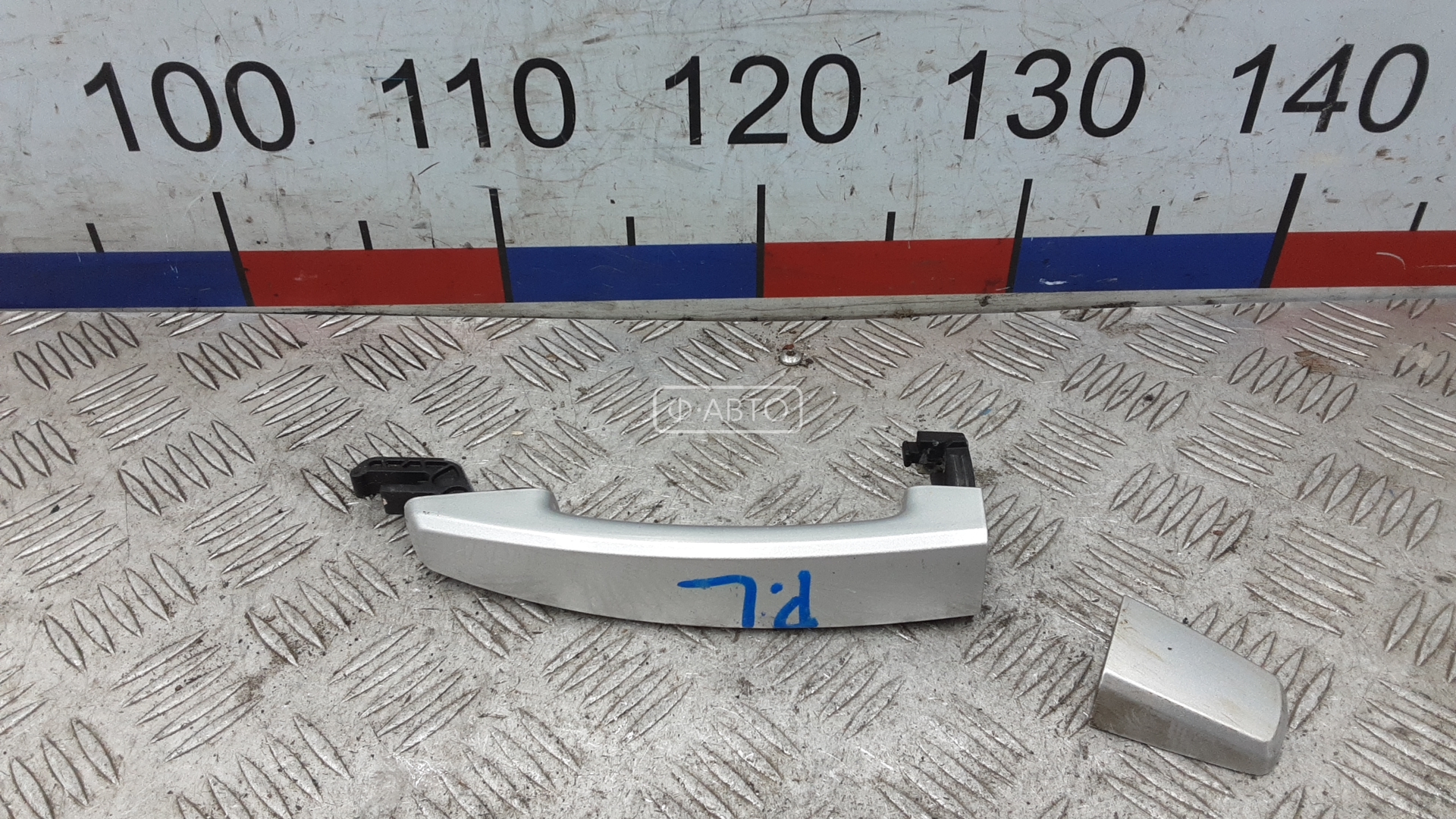 Ручка наружная передняя левая