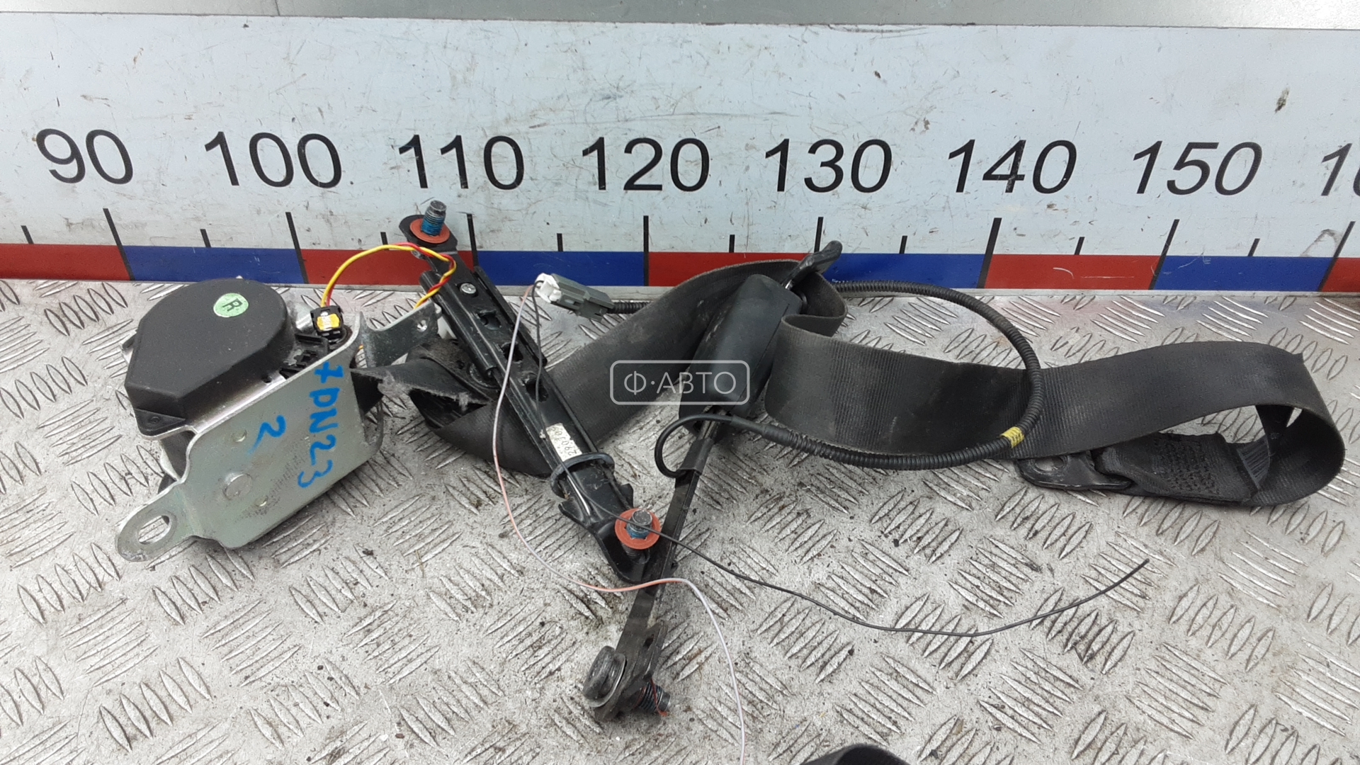 Ремень безопасности с пиропатроном сиденья переднего