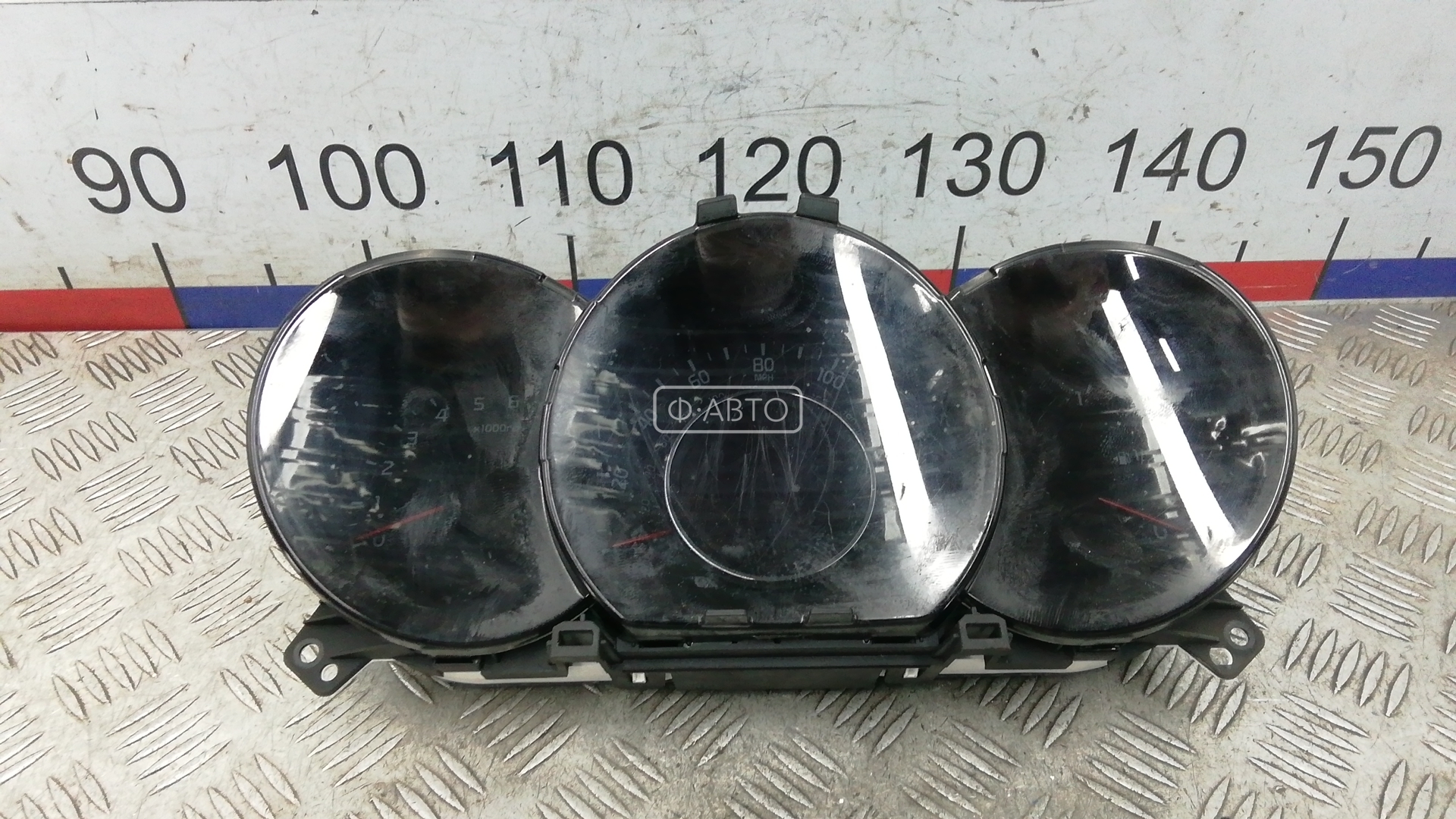 Щиток приборов