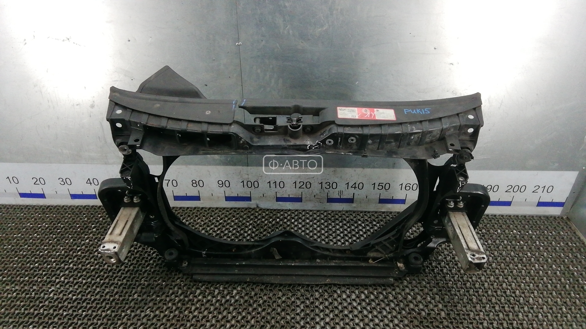 Передняя панель крепления облицовки (телевизор)