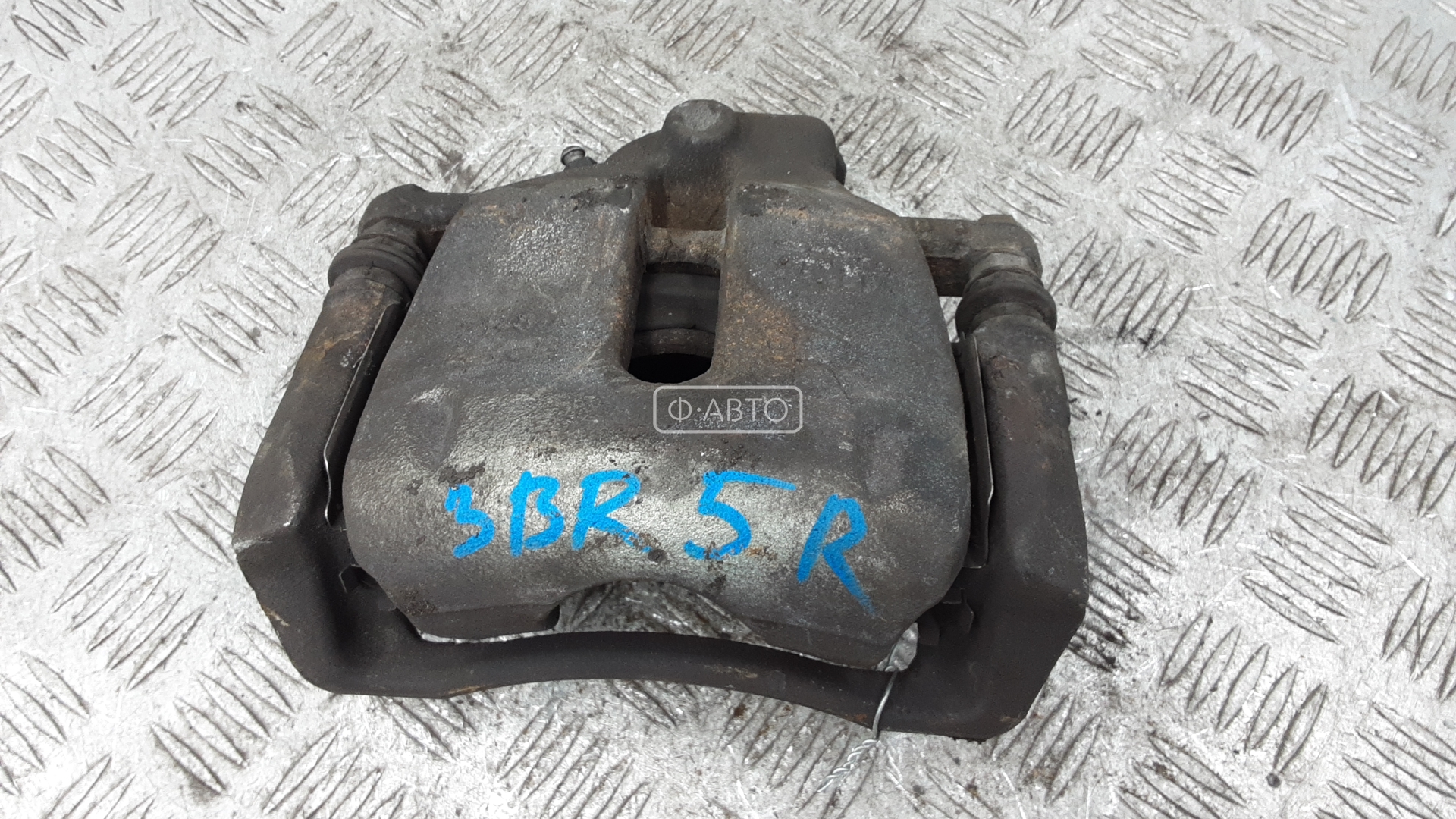 Суппорт тормозной передний правый