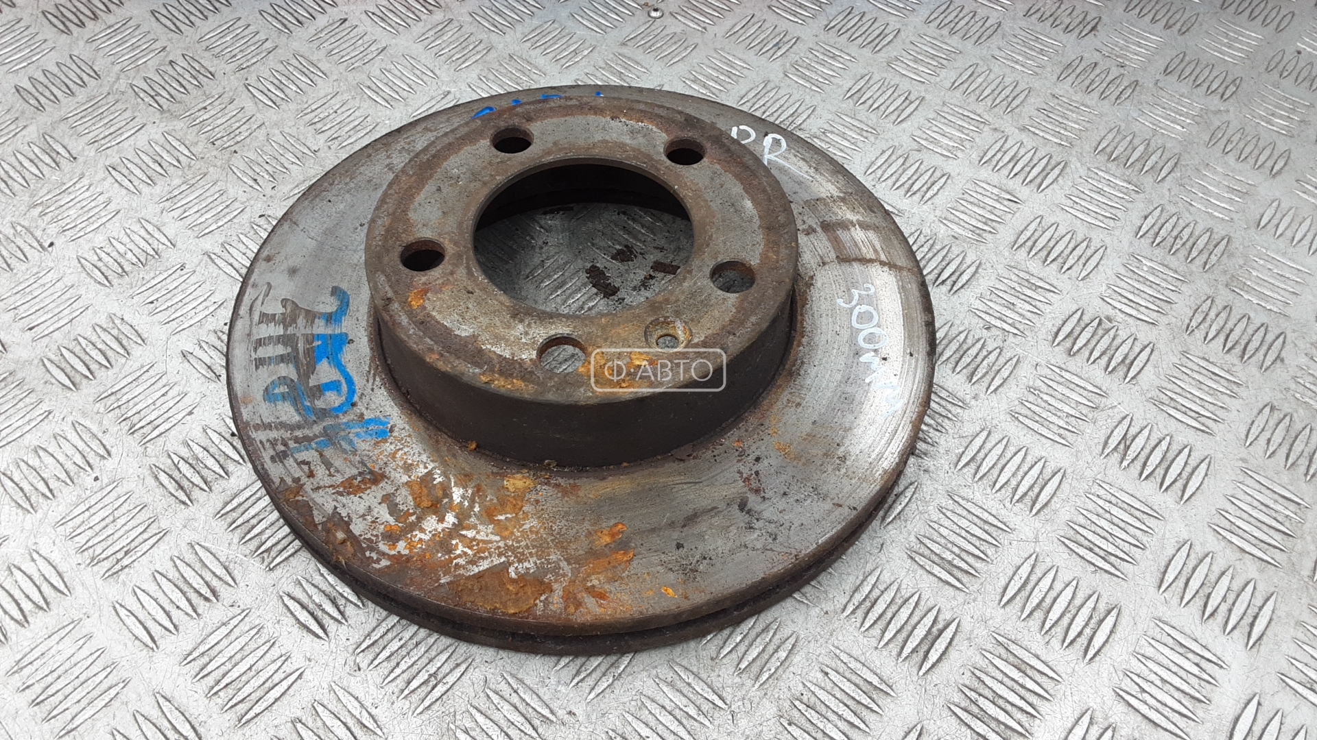 Диск тормозной передний