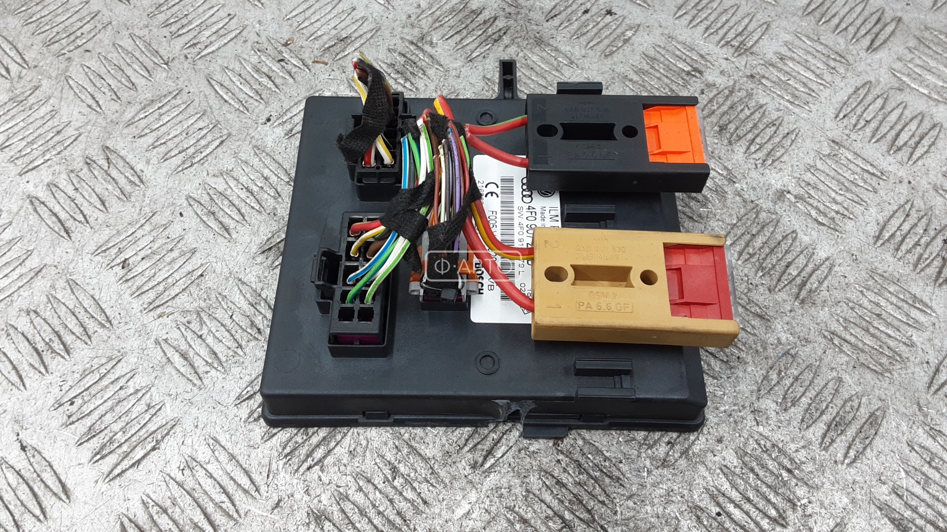 Блок бортовой сети (блок управления BCM)