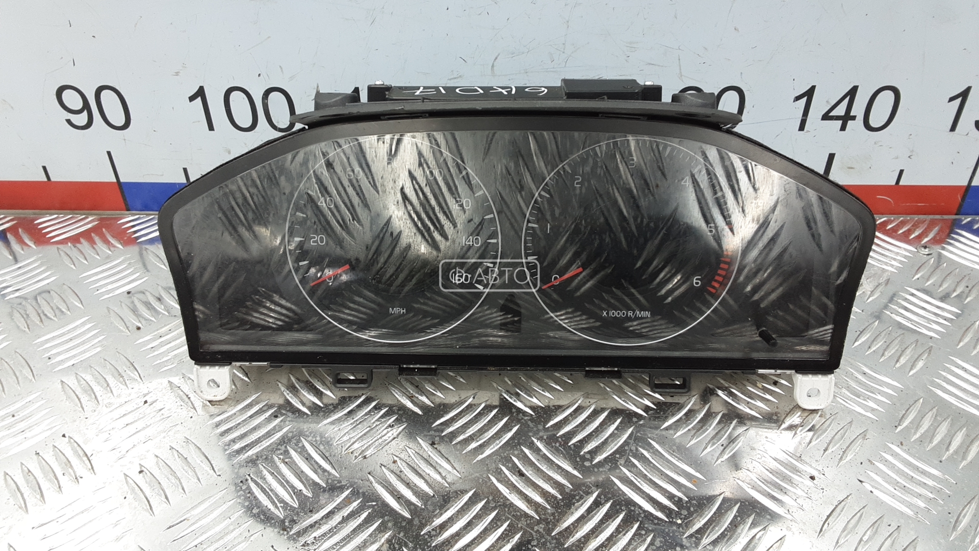 Щиток приборов