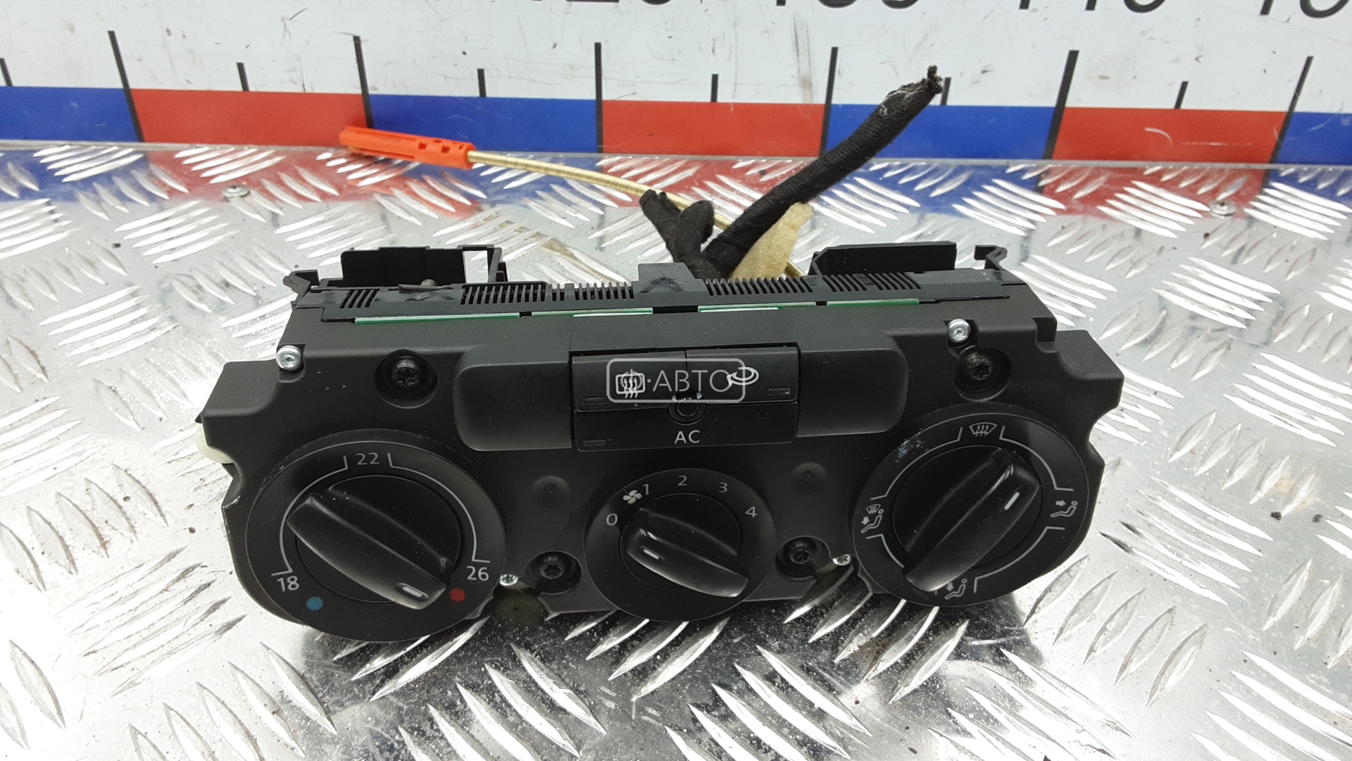 Блок управления печки и климат-контроля