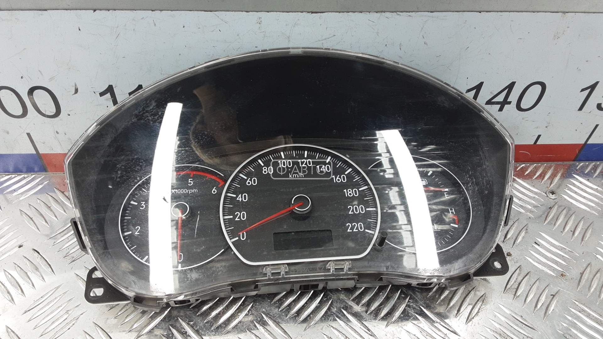 Щиток приборов