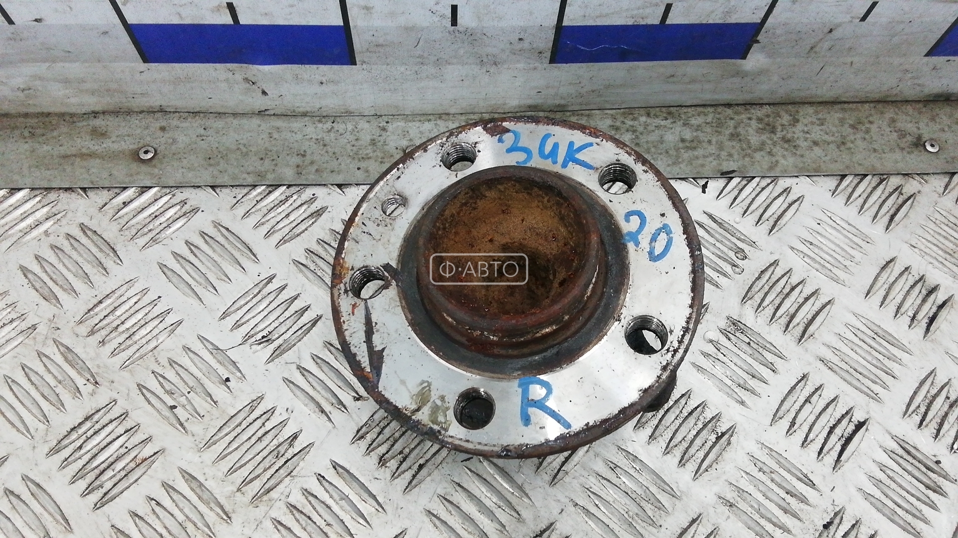 Ступица задняя правая