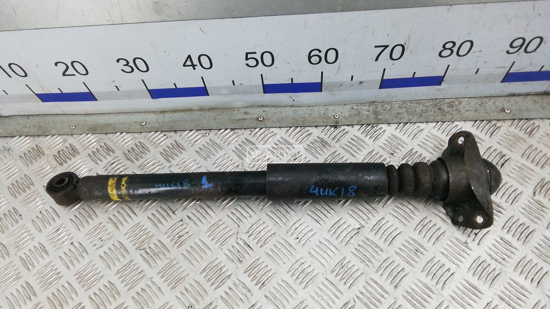 Амортизатор задний