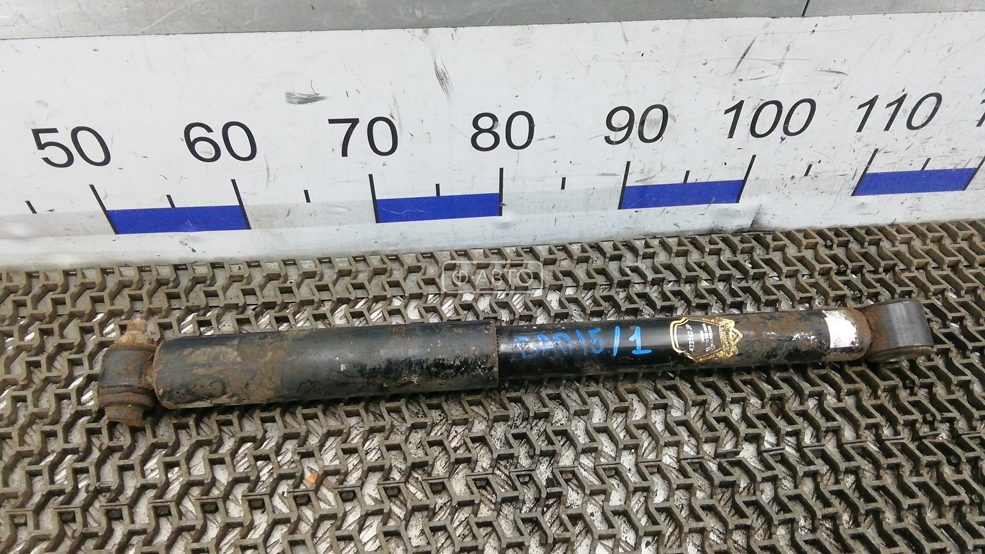 Амортизатор задний