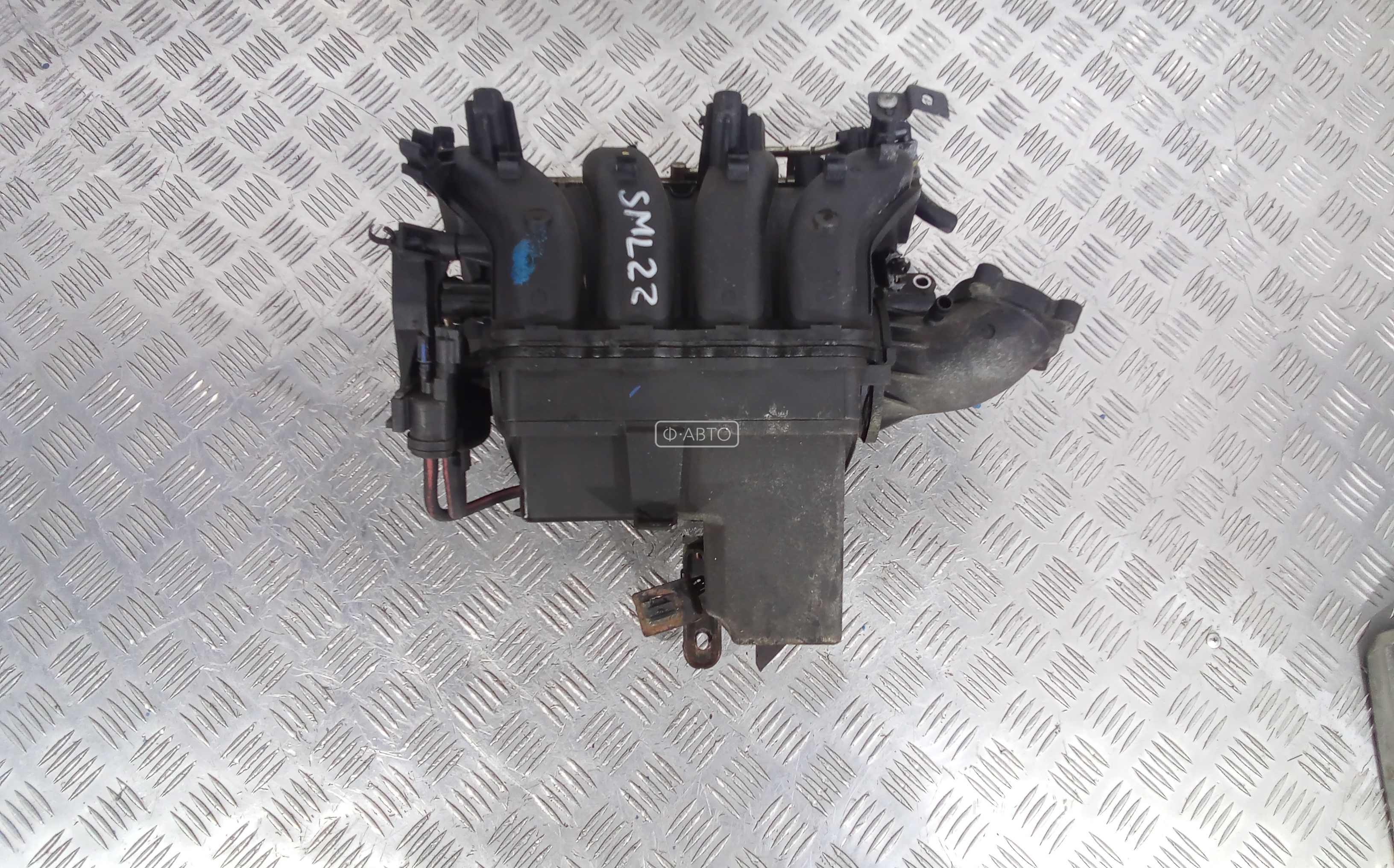 Впускной коллектор бензиновый