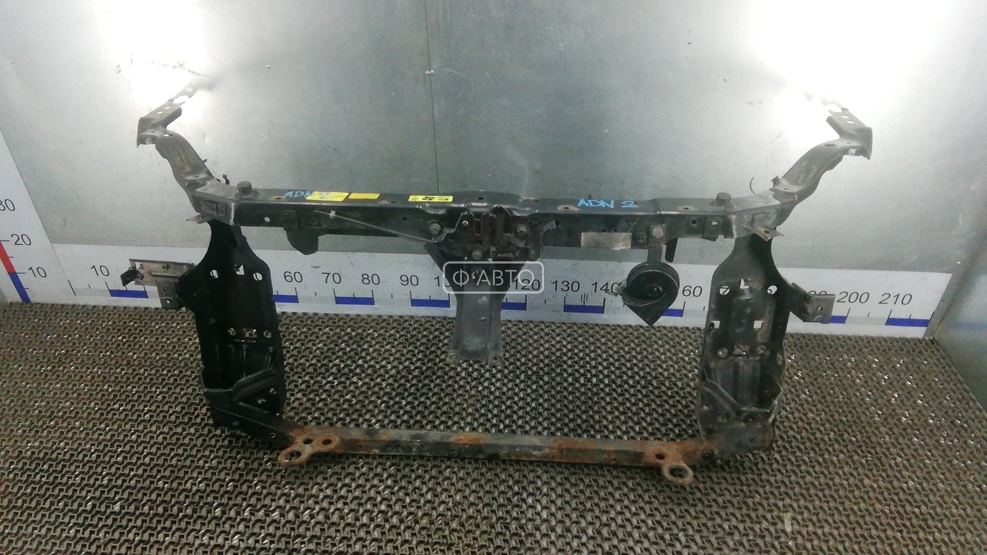 Передняя панель крепления облицовки (телевизор)