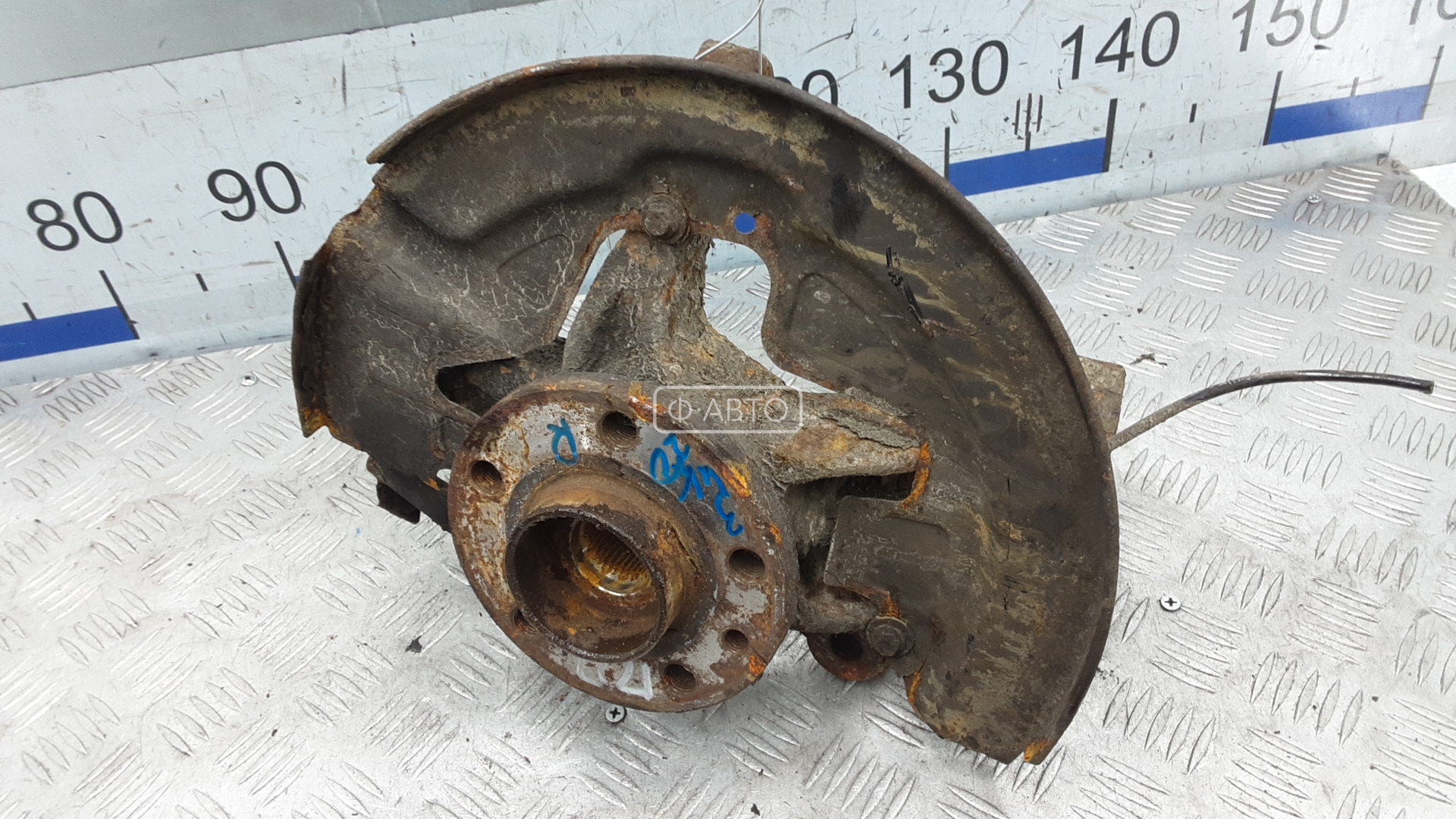 Ступица передняя правая