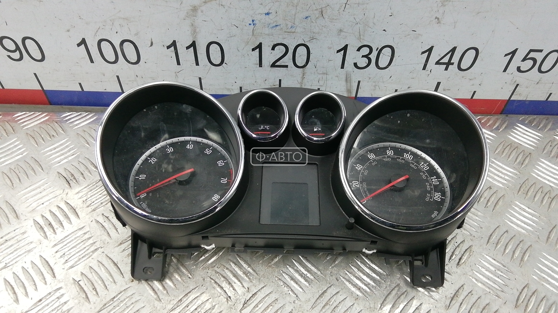 Щиток приборов