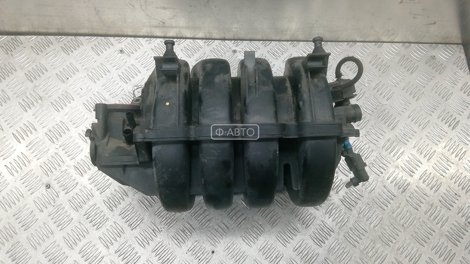 Впускной коллектор бензиновый