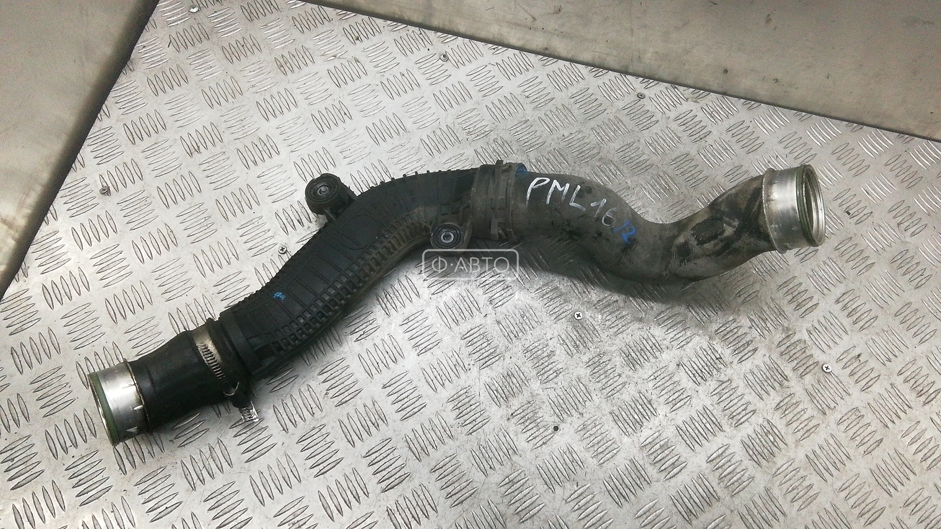 Патрубок интеркулера