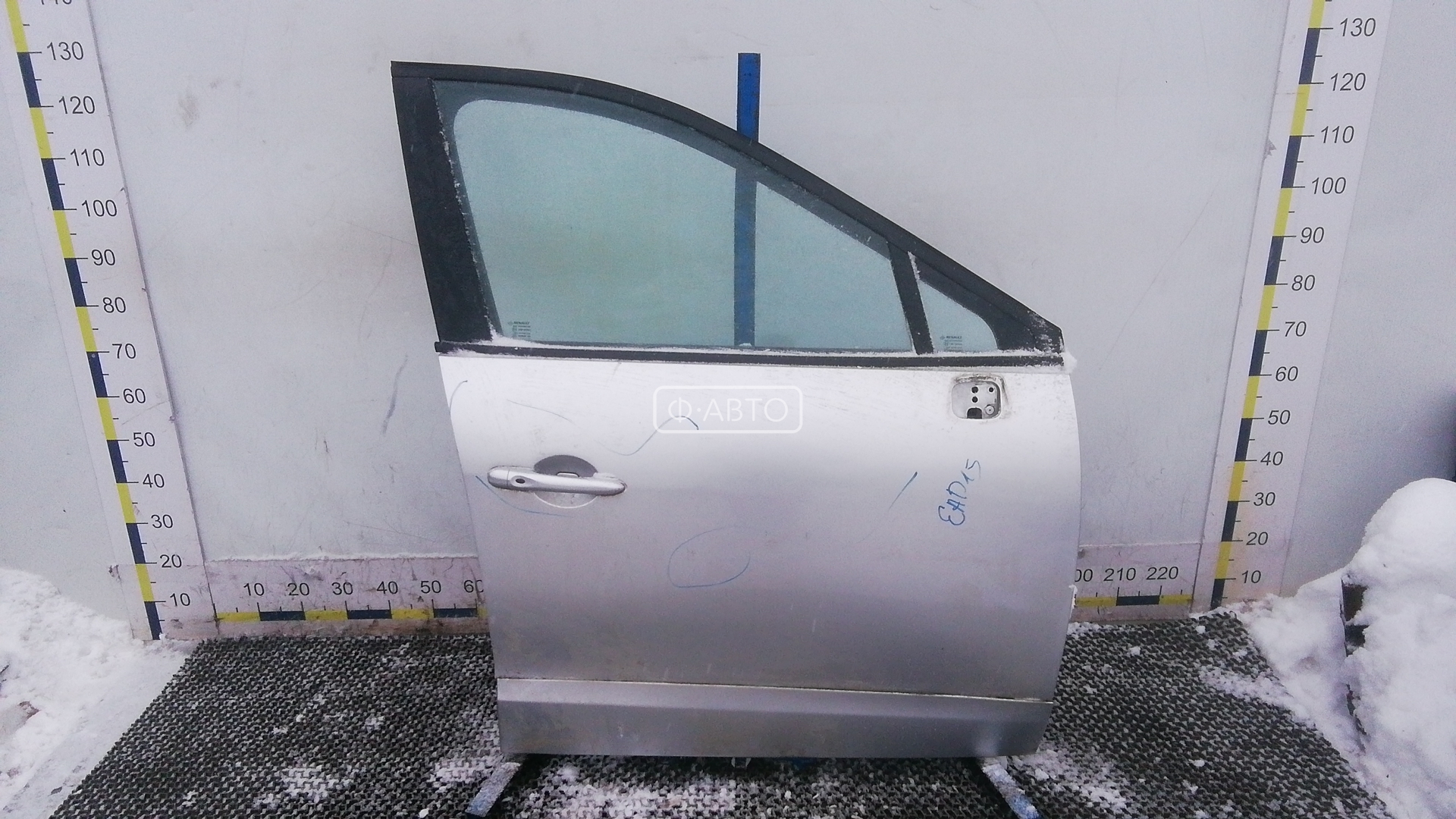 Дверь передняя правая