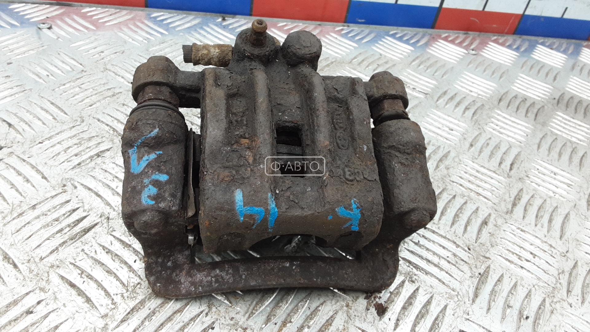 Суппорт тормозной задний правый