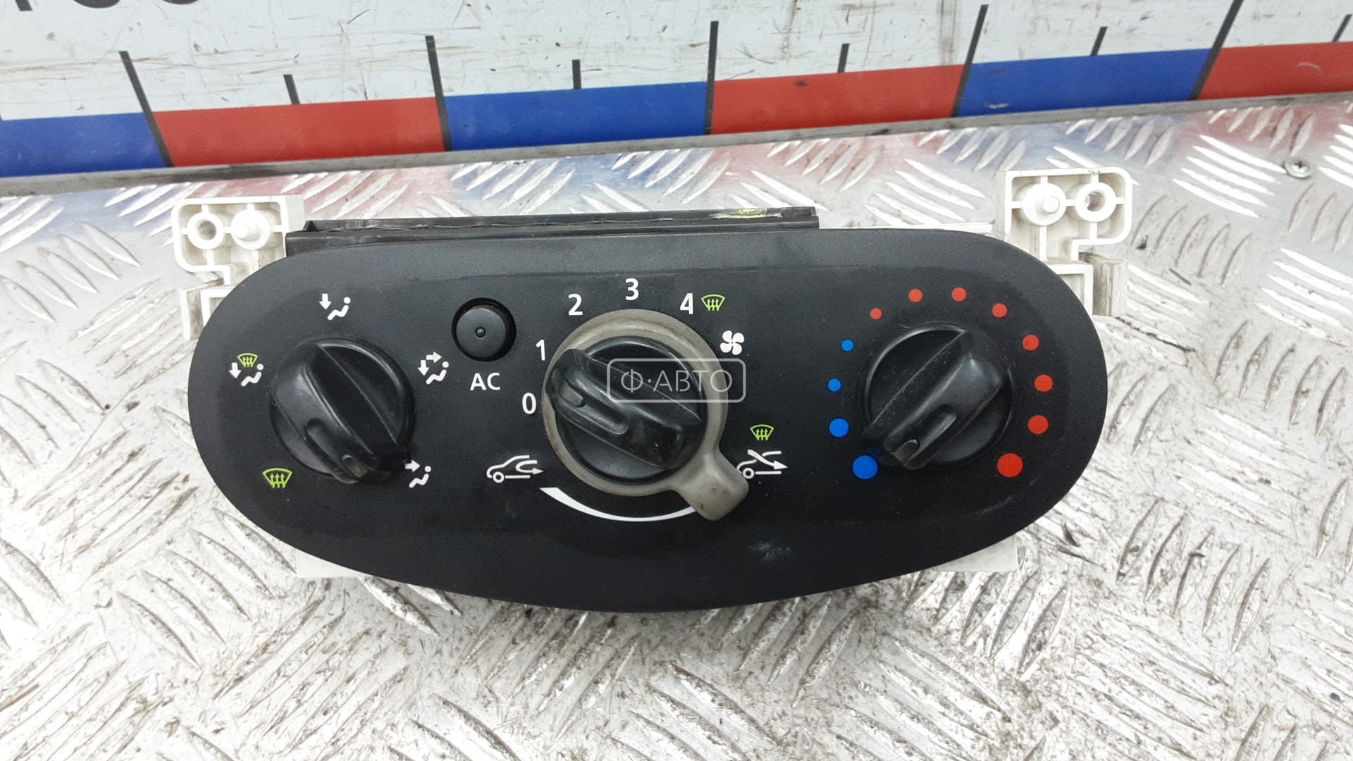 Блок управления печки и климат-контроля