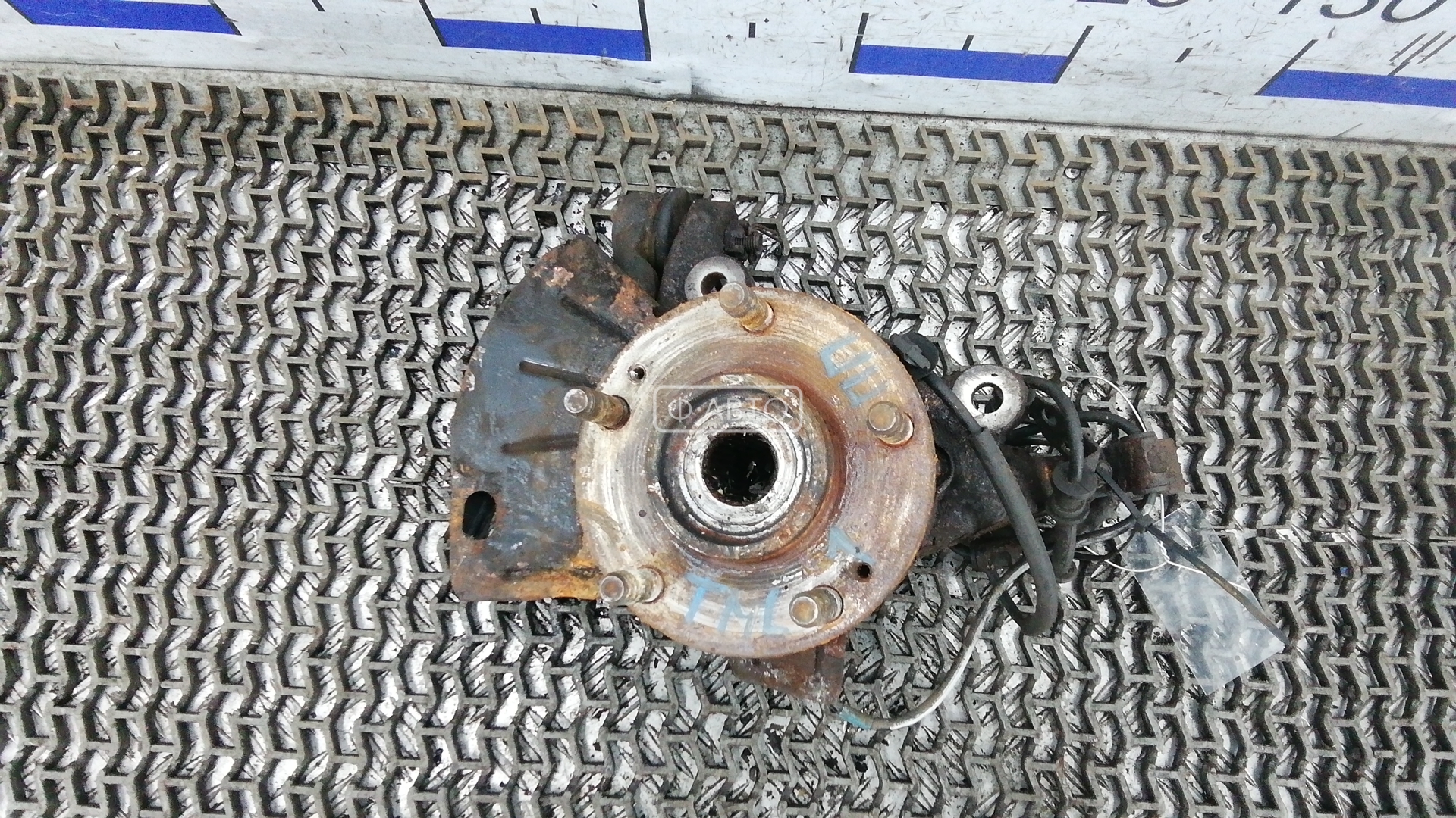 Ступица передняя правая