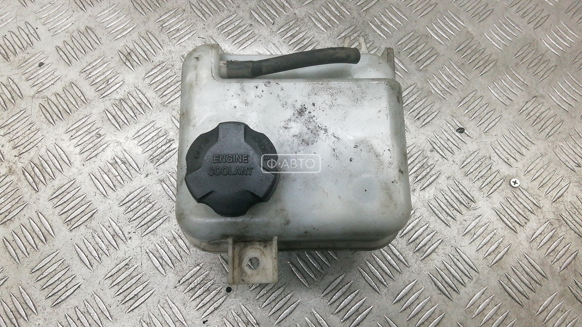 Бачок расширительный