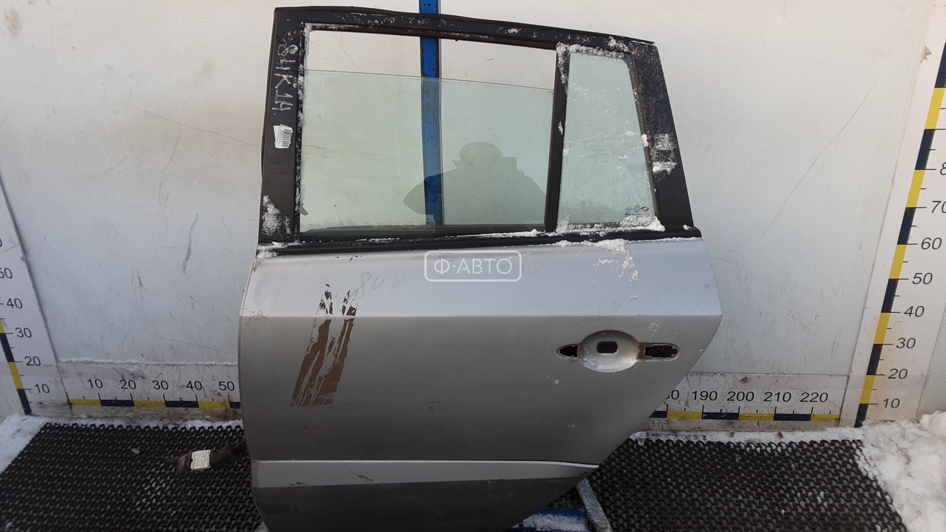 Дверь задняя левая