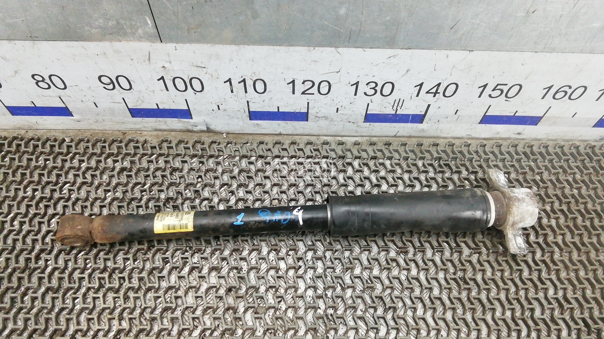 Амортизатор задней балки