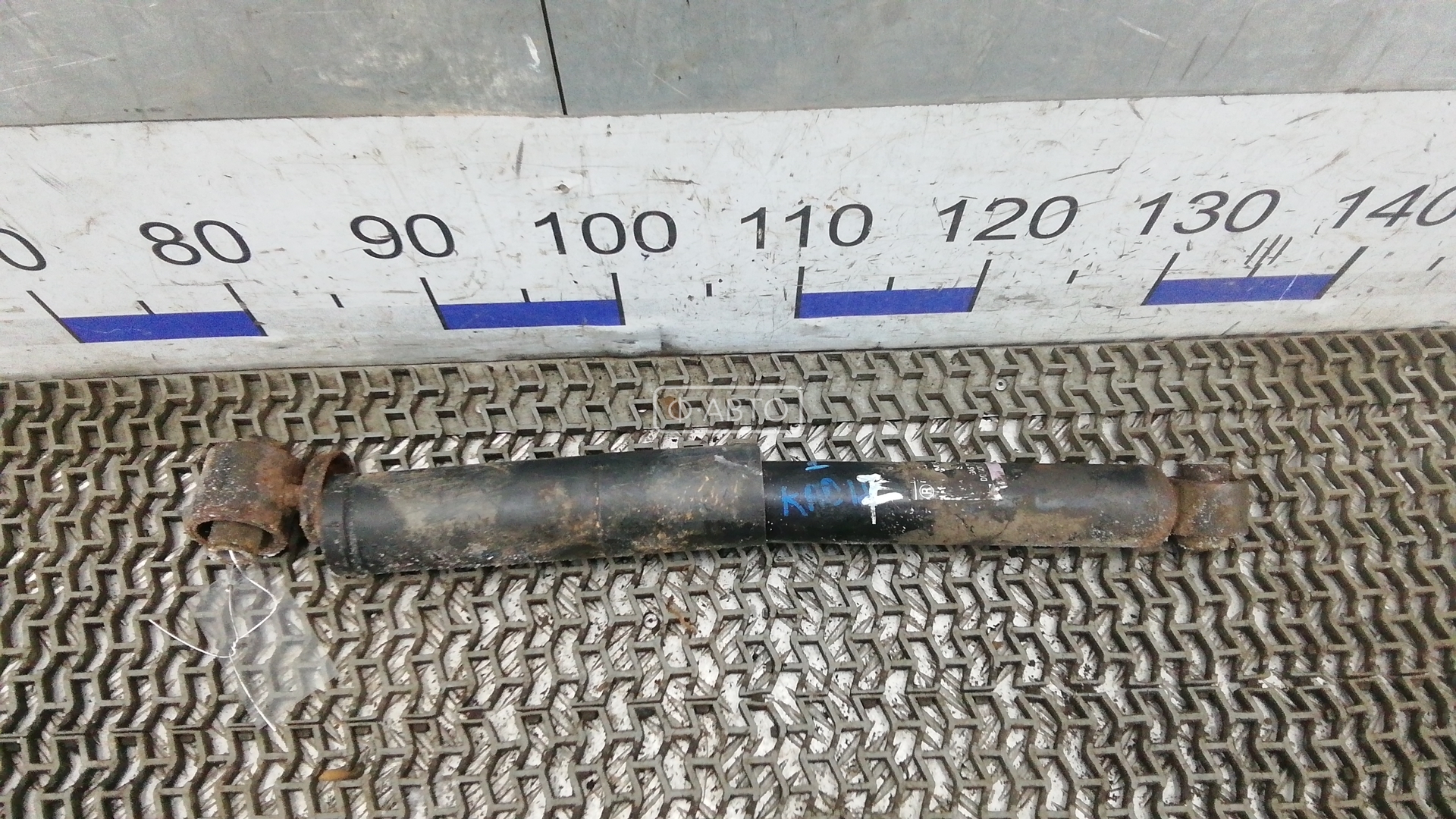 Амортизатор задний