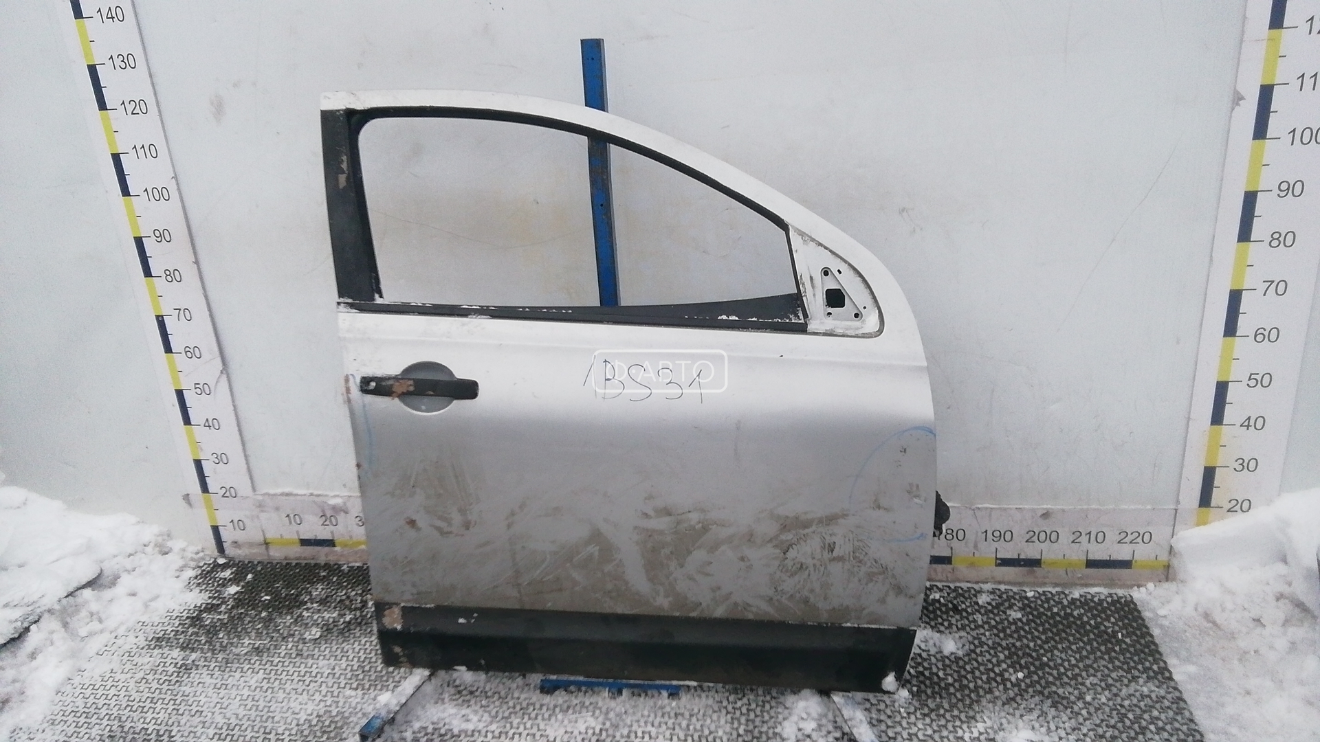 Дверь передняя правая