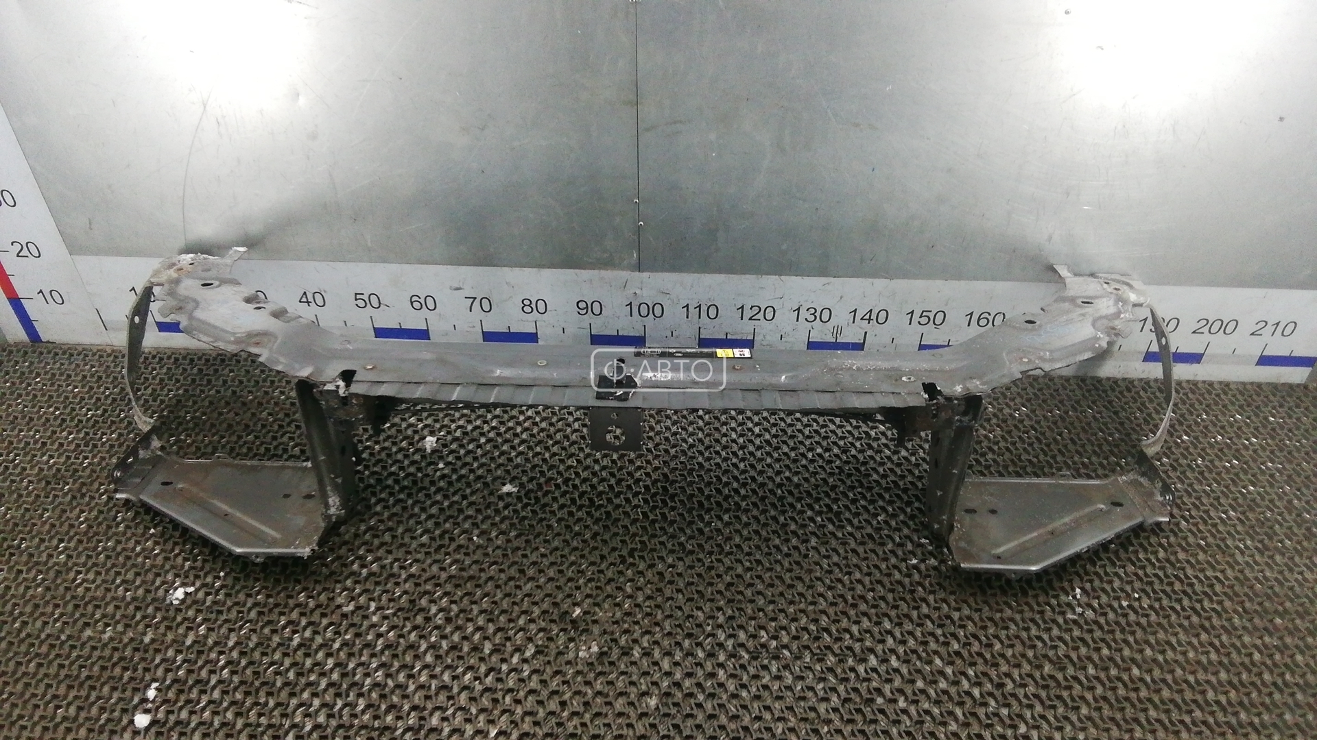 Передняя панель крепления облицовки (телевизор)