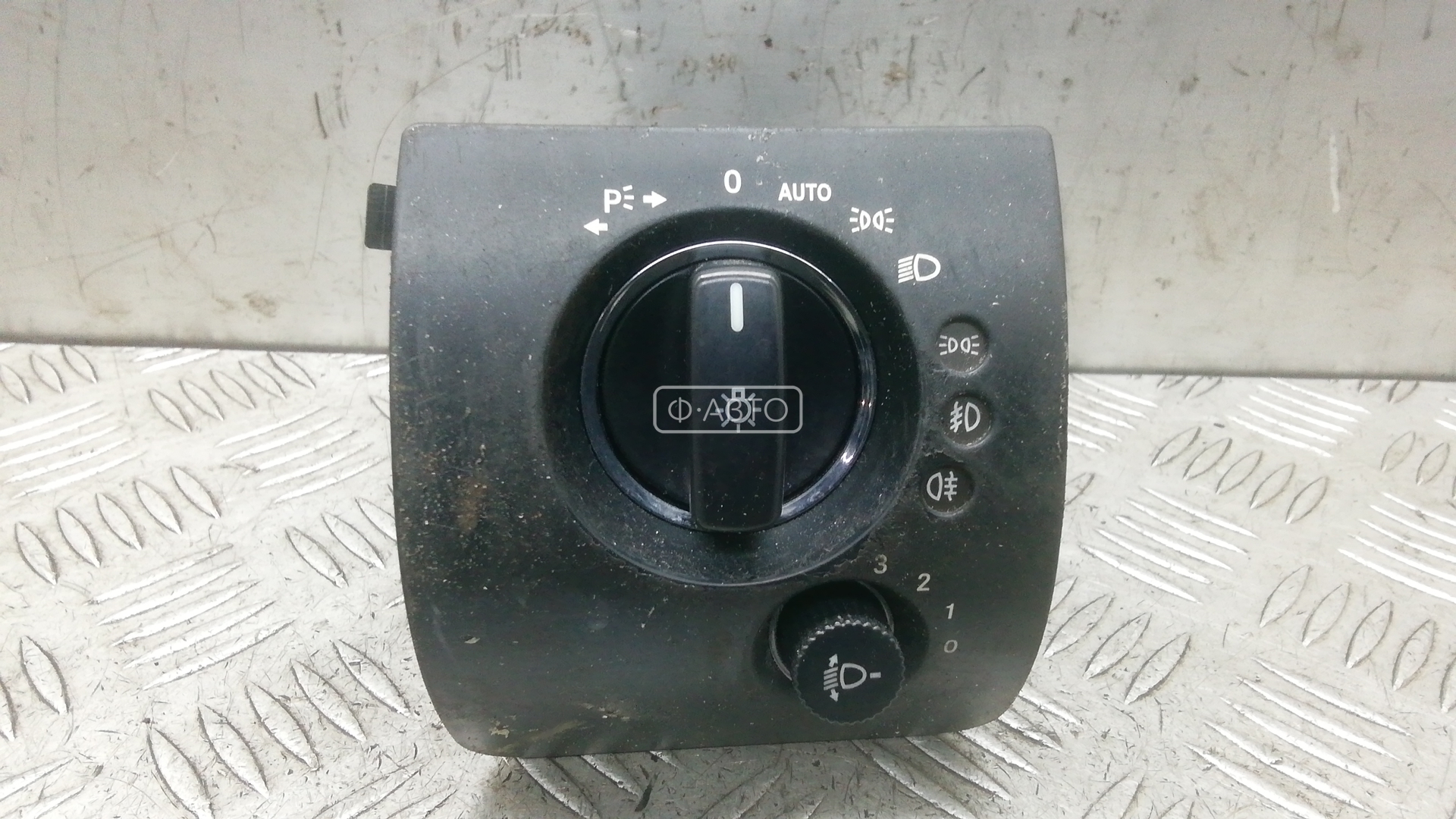 Переключатель света