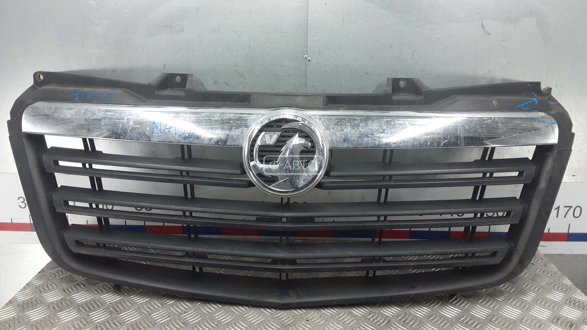 Решетка радиатора