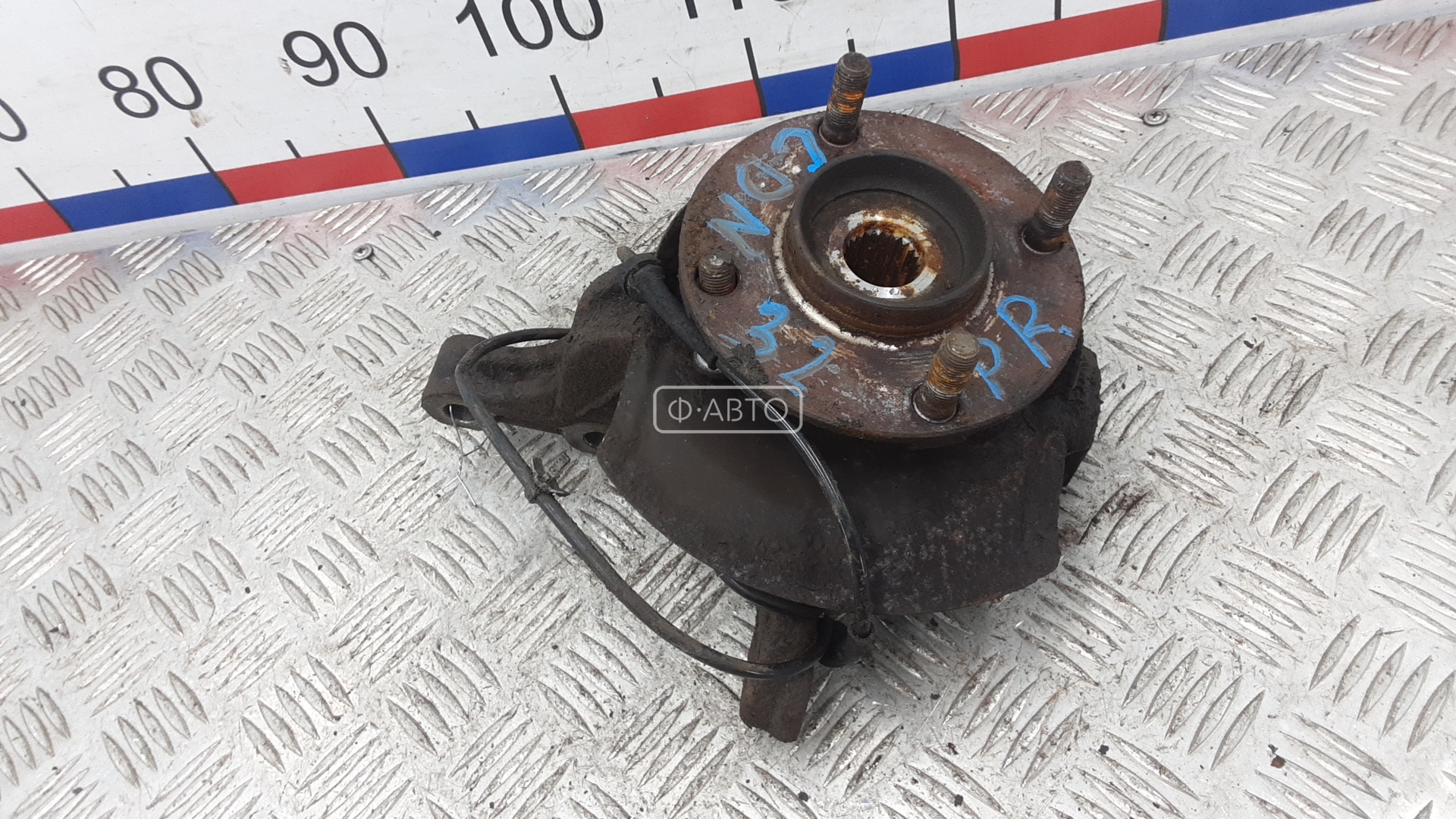 Ступица передняя правая