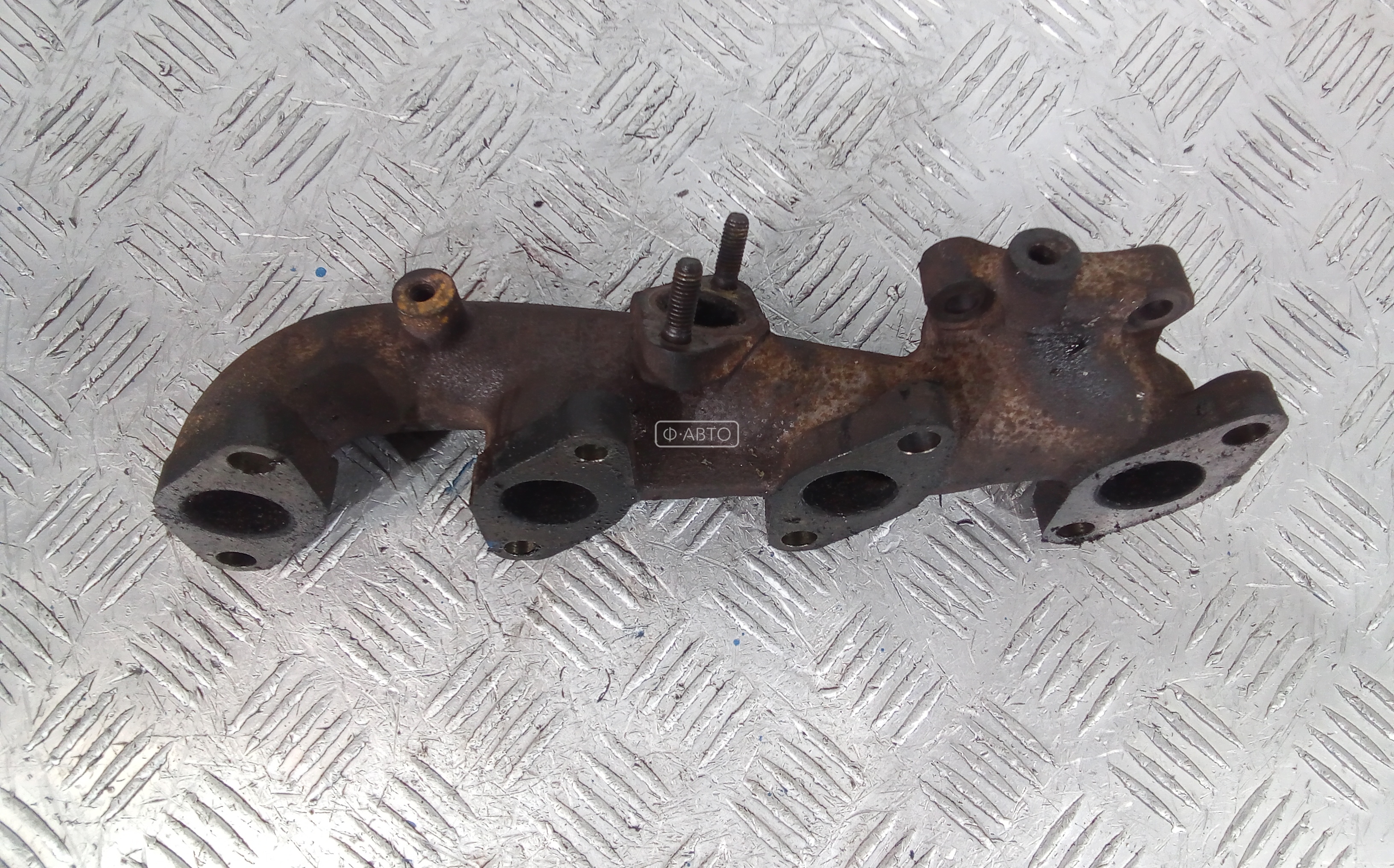 Выпускной коллектор дизельный