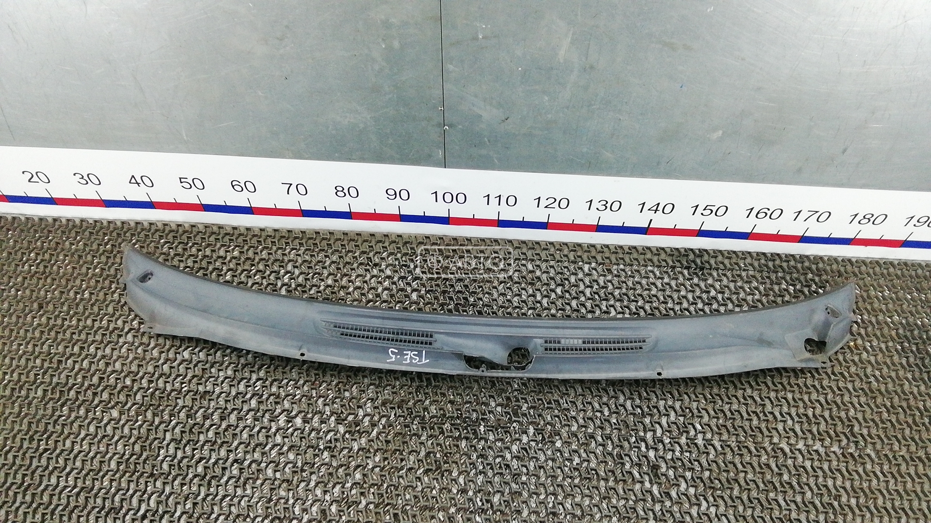 Накладка декоративная (жабо, дождевик)