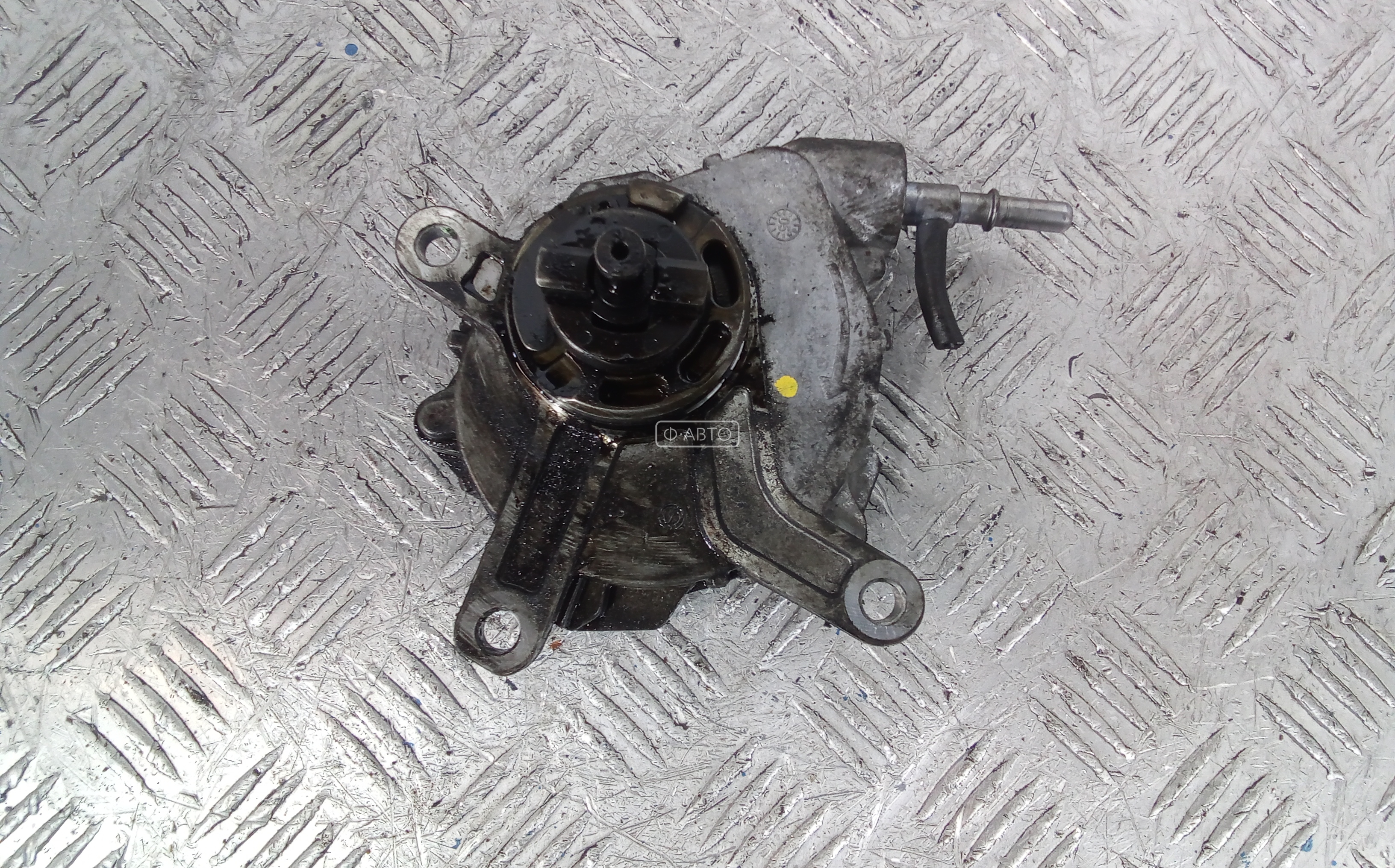 Насос вакуумный