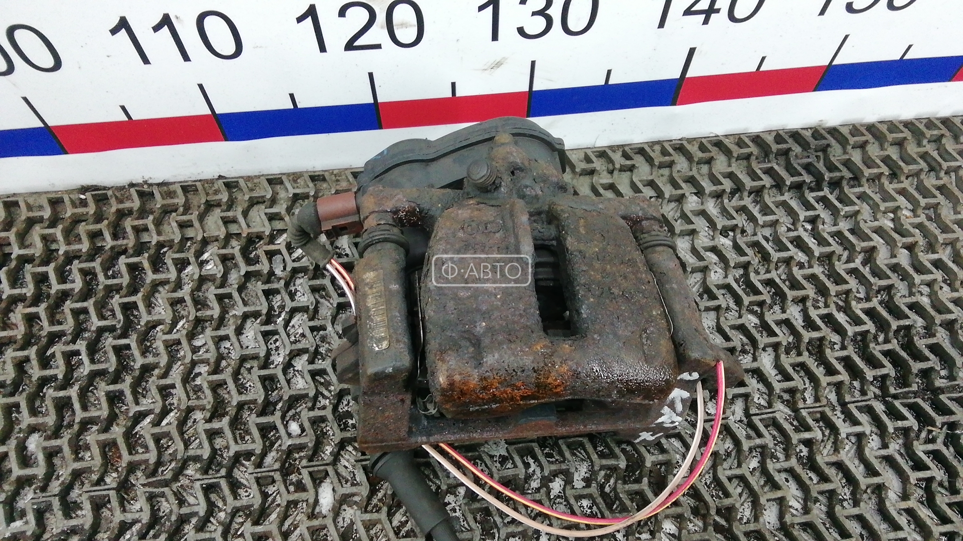 Суппорт тормозной задний правый