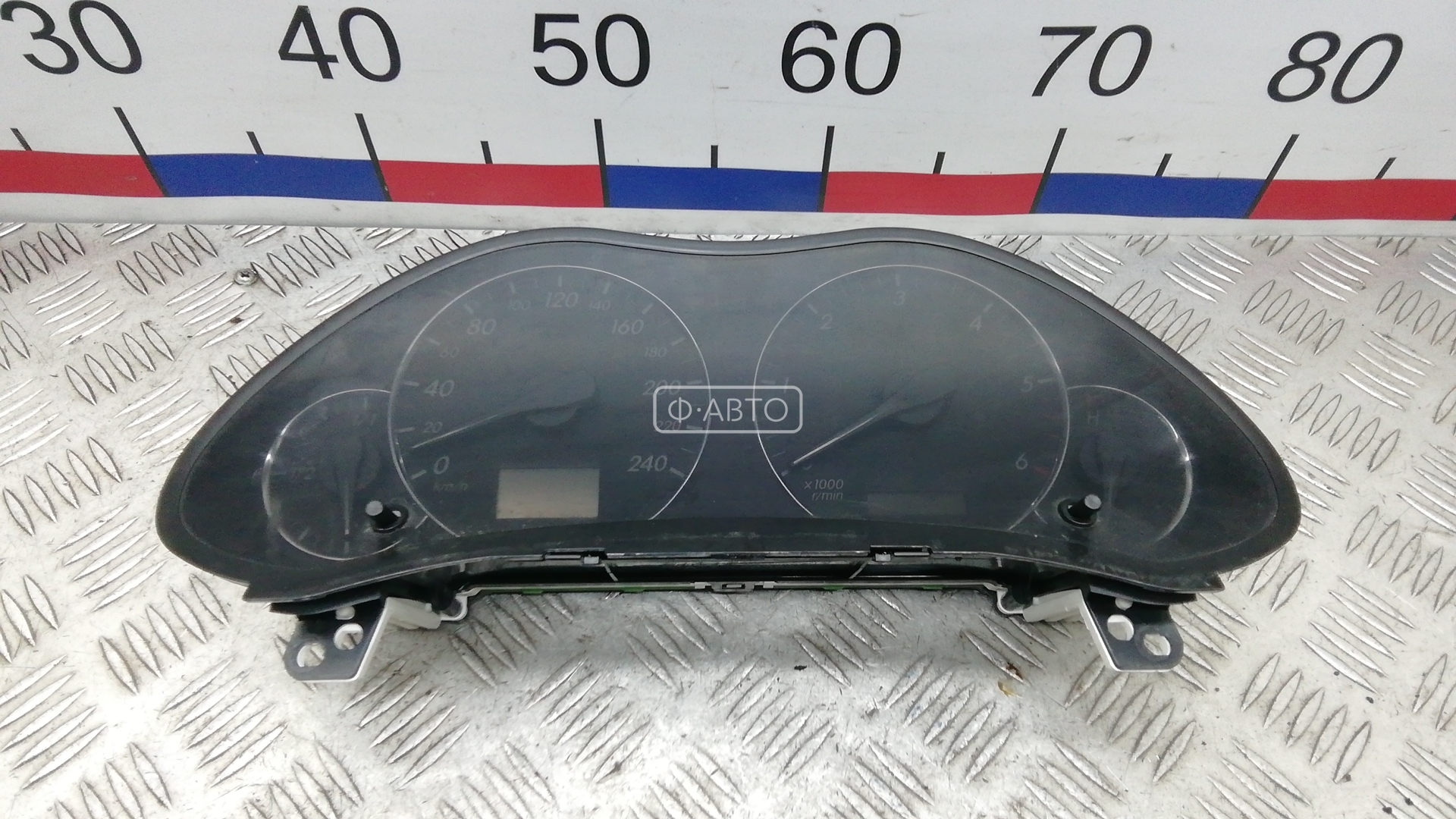 Щиток приборов